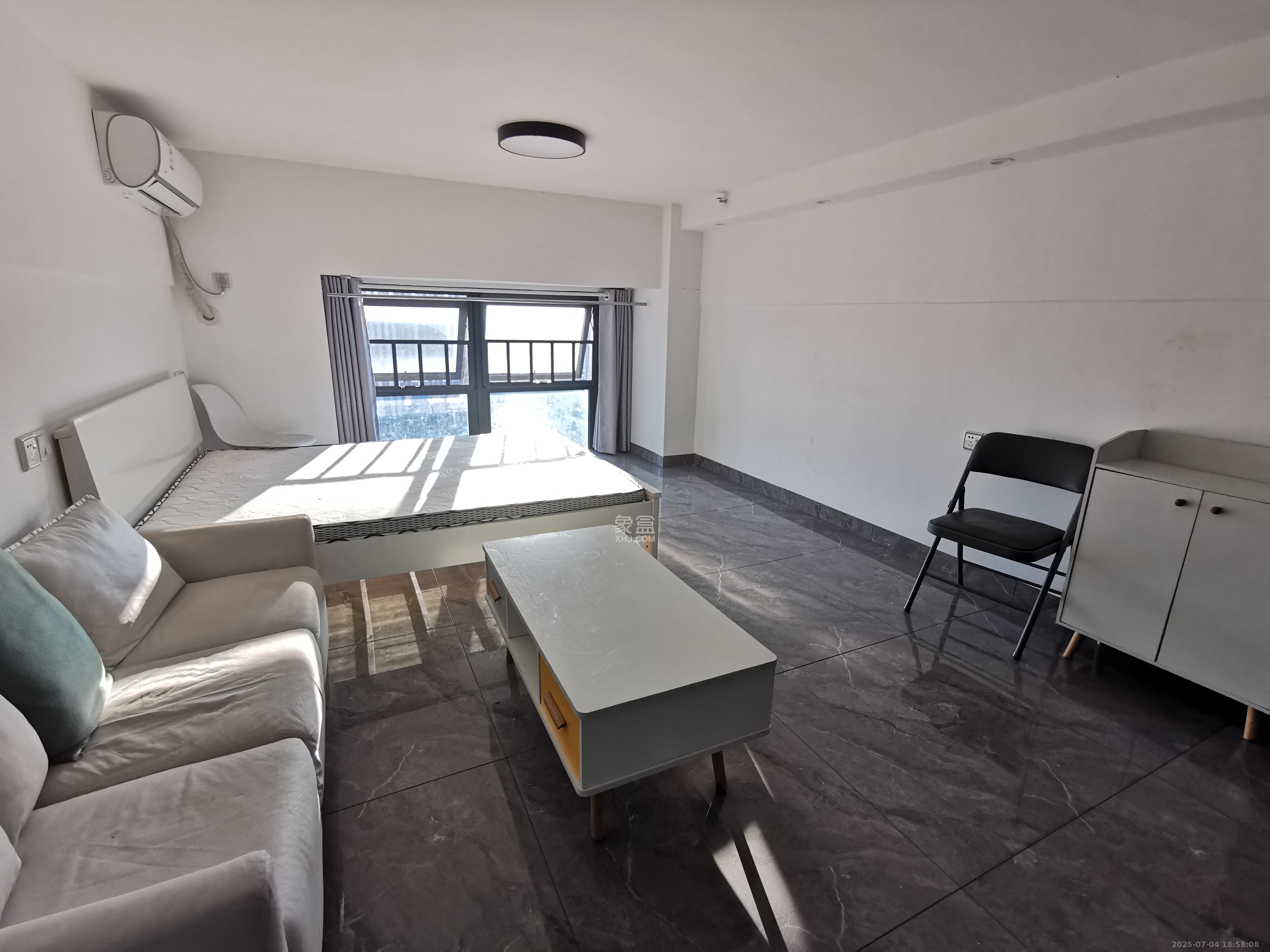 龙湖新壹城 1室1厅1卫 1400.0元/月 龙湖新壹城 1室1厅1卫 1400.0元/月室内图