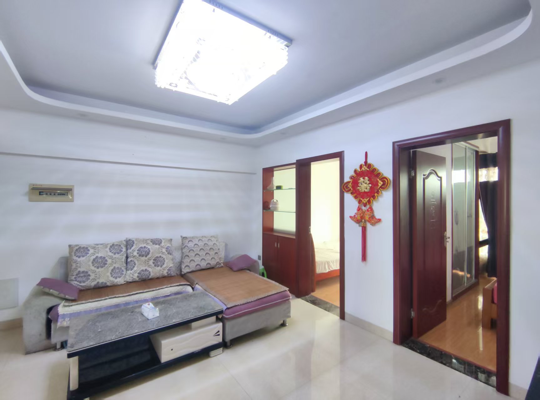 中建国际大厦 2室2厅1卫 1600.0元/月 中建国际大厦 2室2厅1卫 1600.0元/月室内图