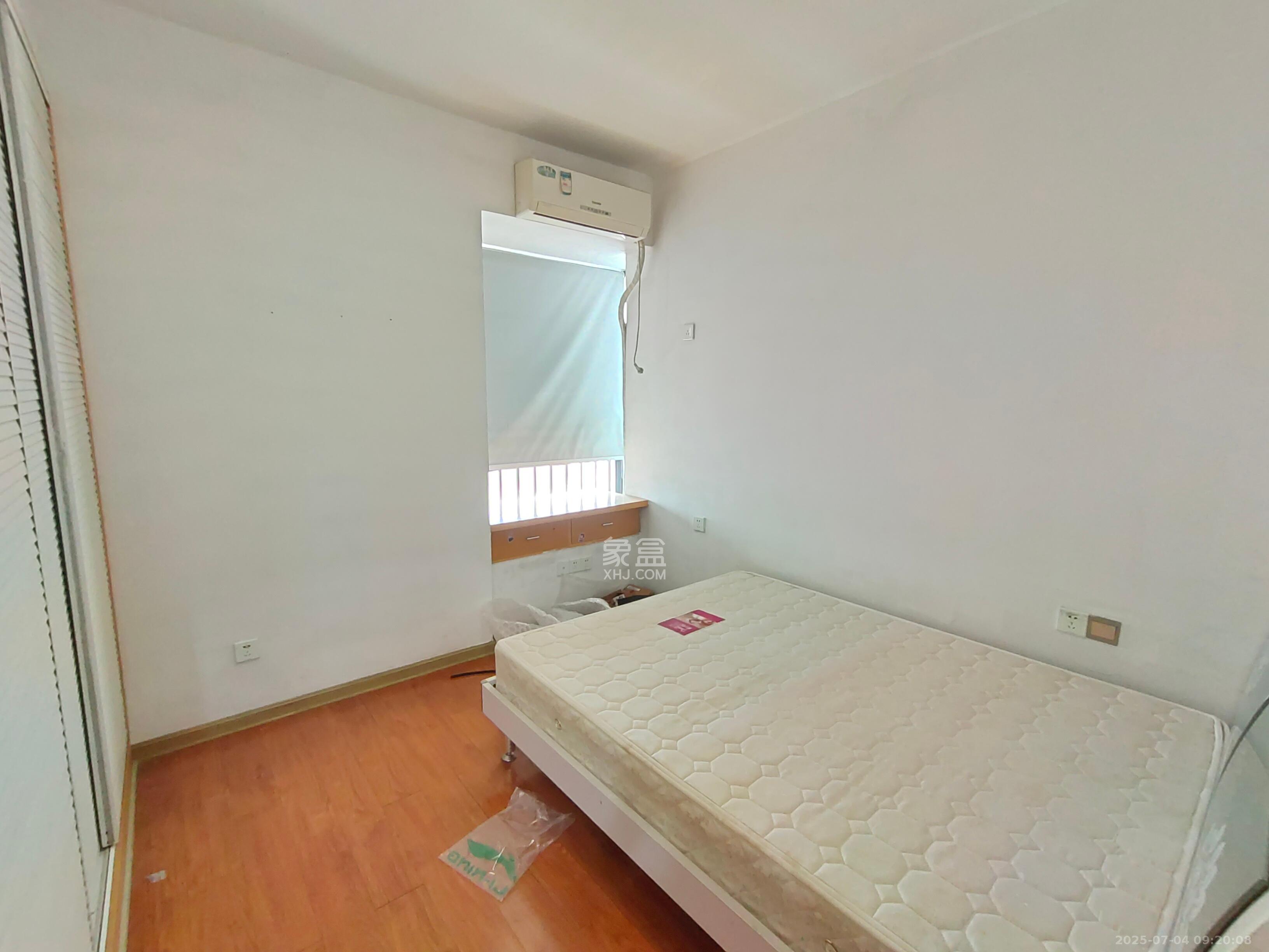 湘域中央 2室1厅1卫 3200.0元/月 湘域中央 2室1厅1卫 3200.0元/月室内图