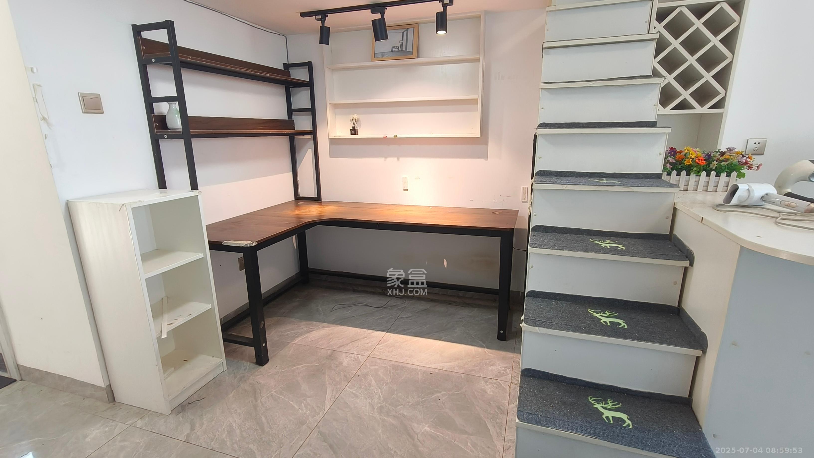 金科天悦（金科美邻汇）  1室1厅1卫   1200.00元/月室内图