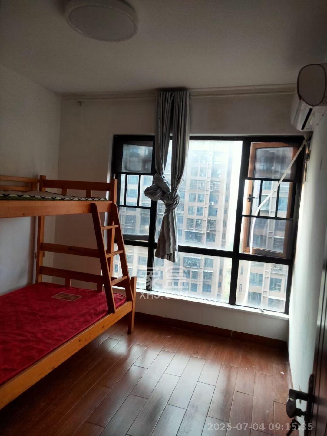 东宜兰园  3室2厅2卫    2700.0元/月 东宜兰园  3室2厅2卫    2700.0元/月室内图