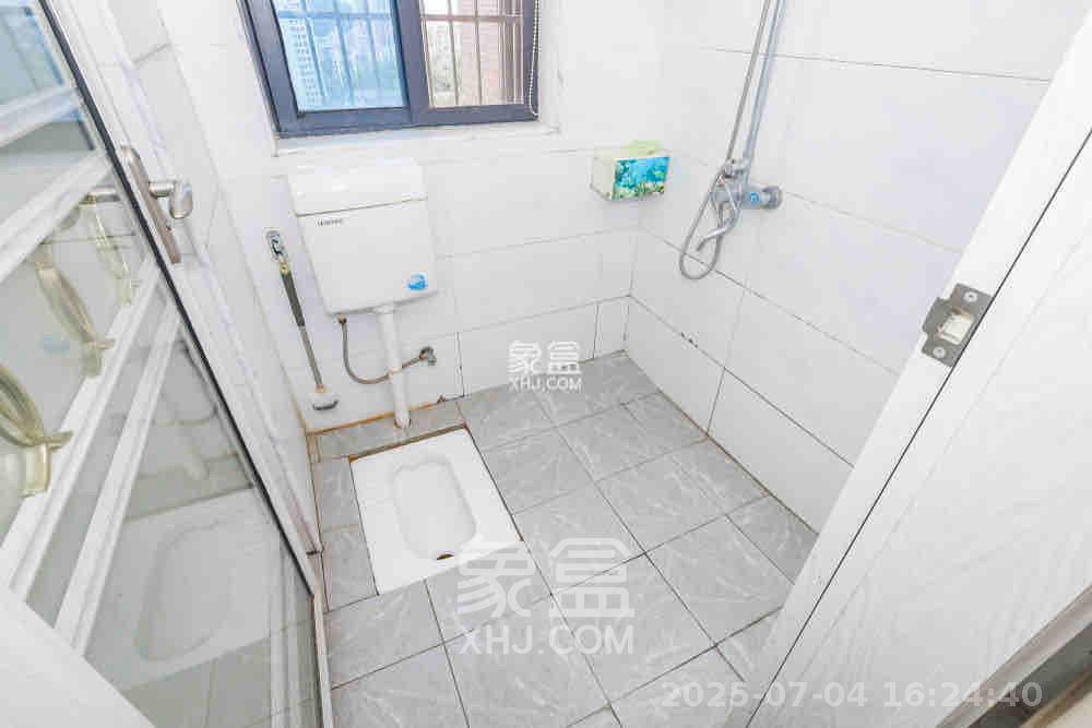 滨江海棠湾  3室2厅1卫   2400.00元/月室内图