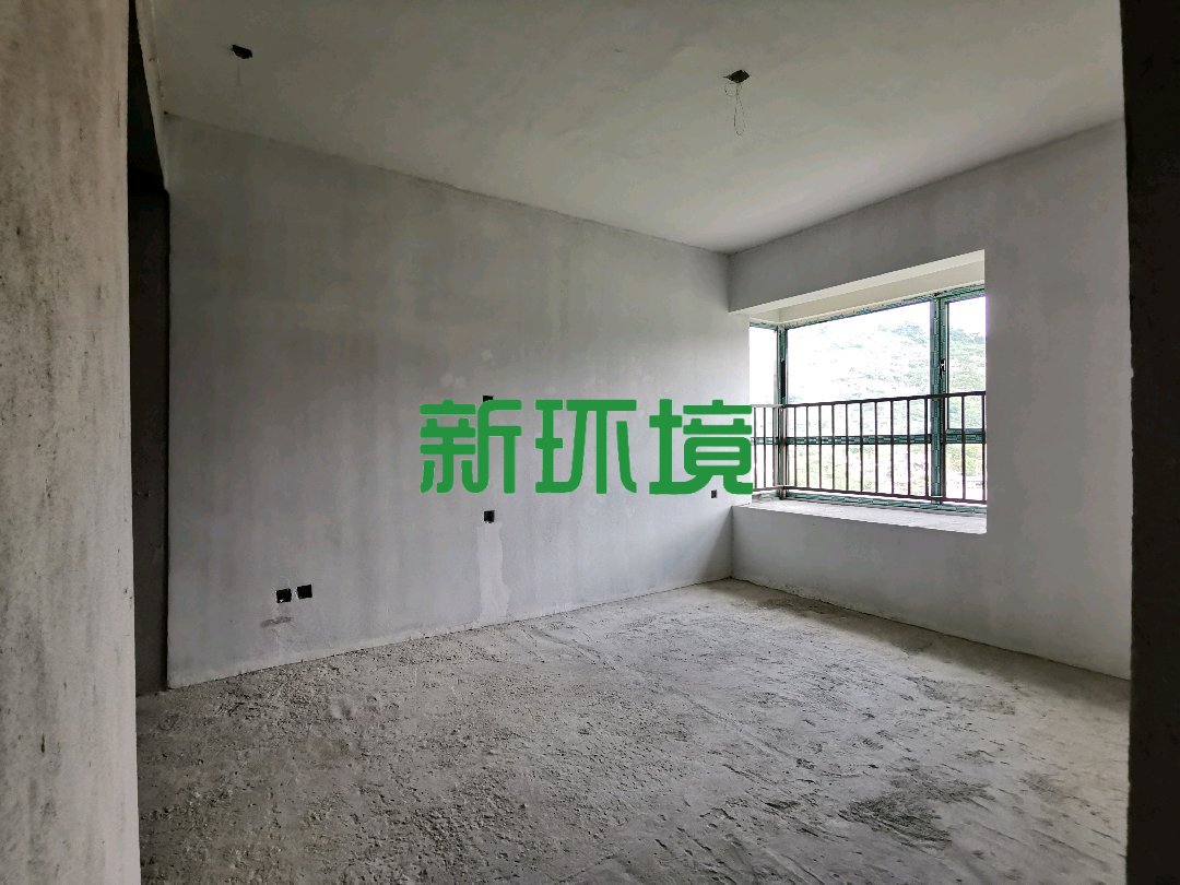 东宸江山里  3室2厅2卫    58.0万客厅
