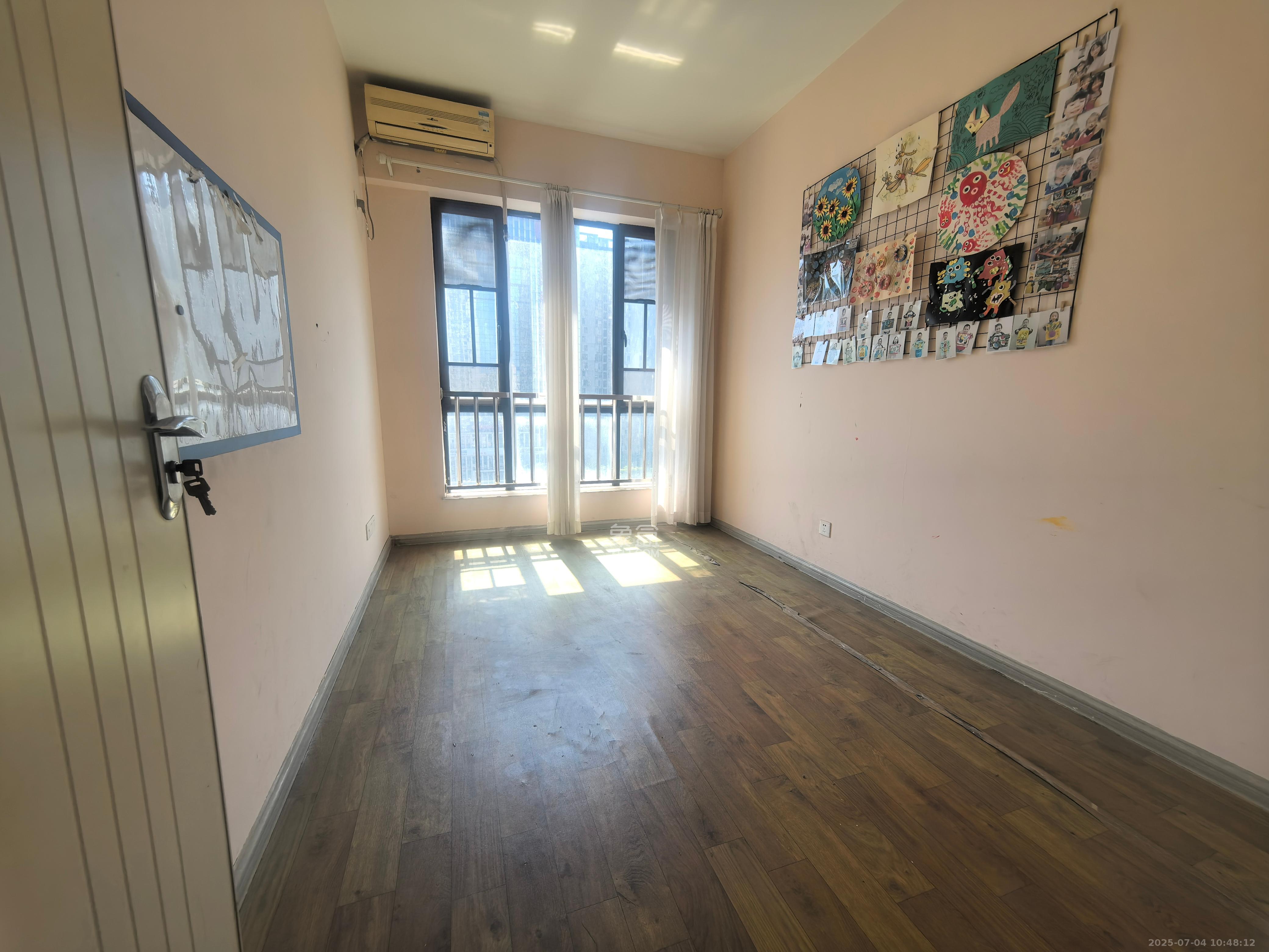 和庄  3室2厅1卫   1800.00元/月室内图