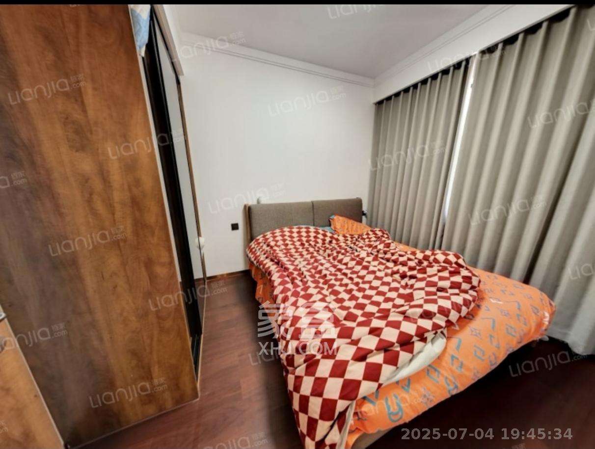 梅溪悦章  4室2厅2卫    3800.0元/月室内图