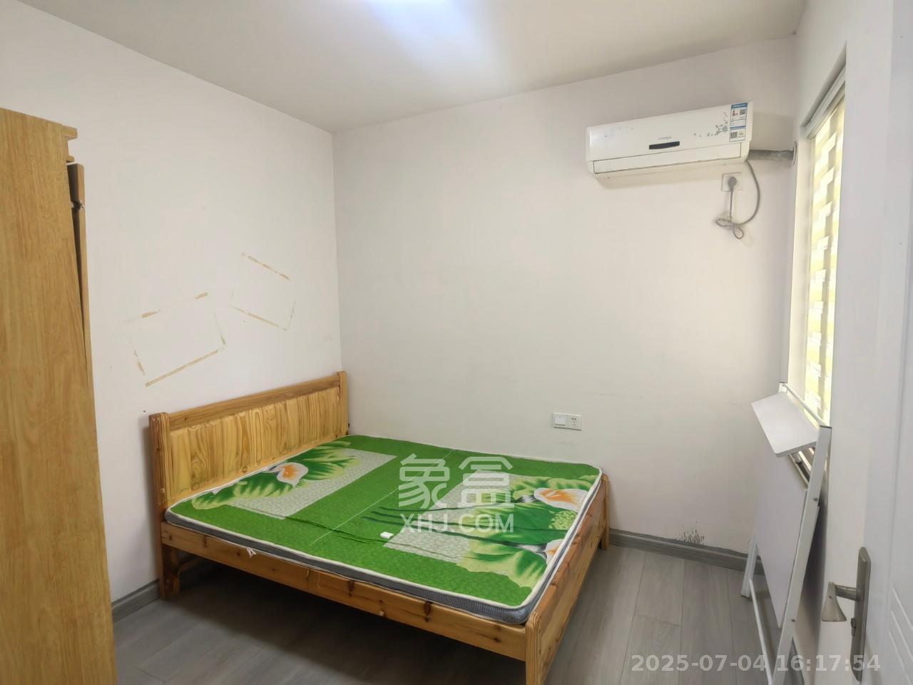 卓越蔚蓝城邦  3室1厅1卫   1800.00元/月室内图