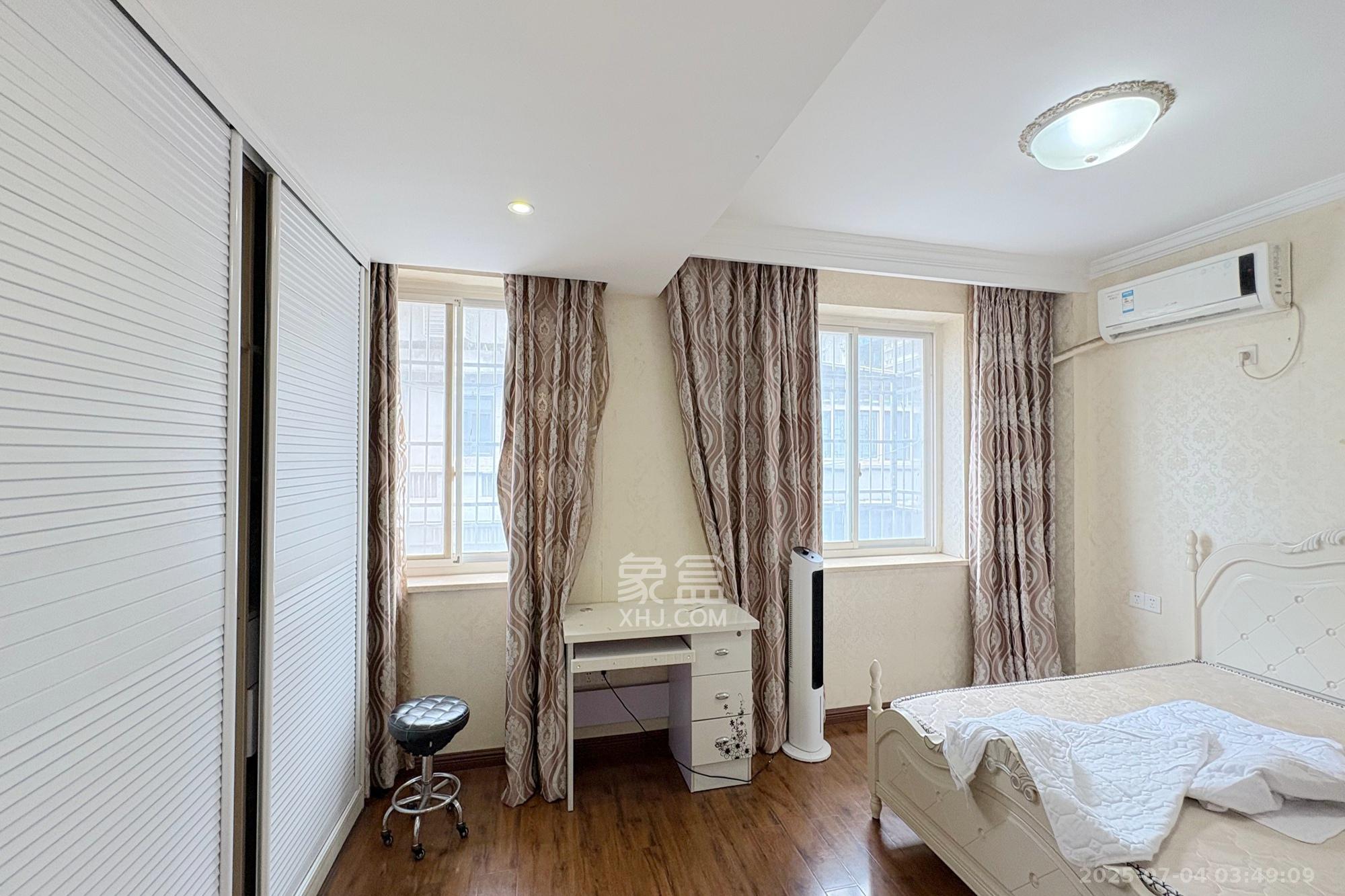 三兴公寓（三兴小区）  2室1厅1卫    48.0万卧室