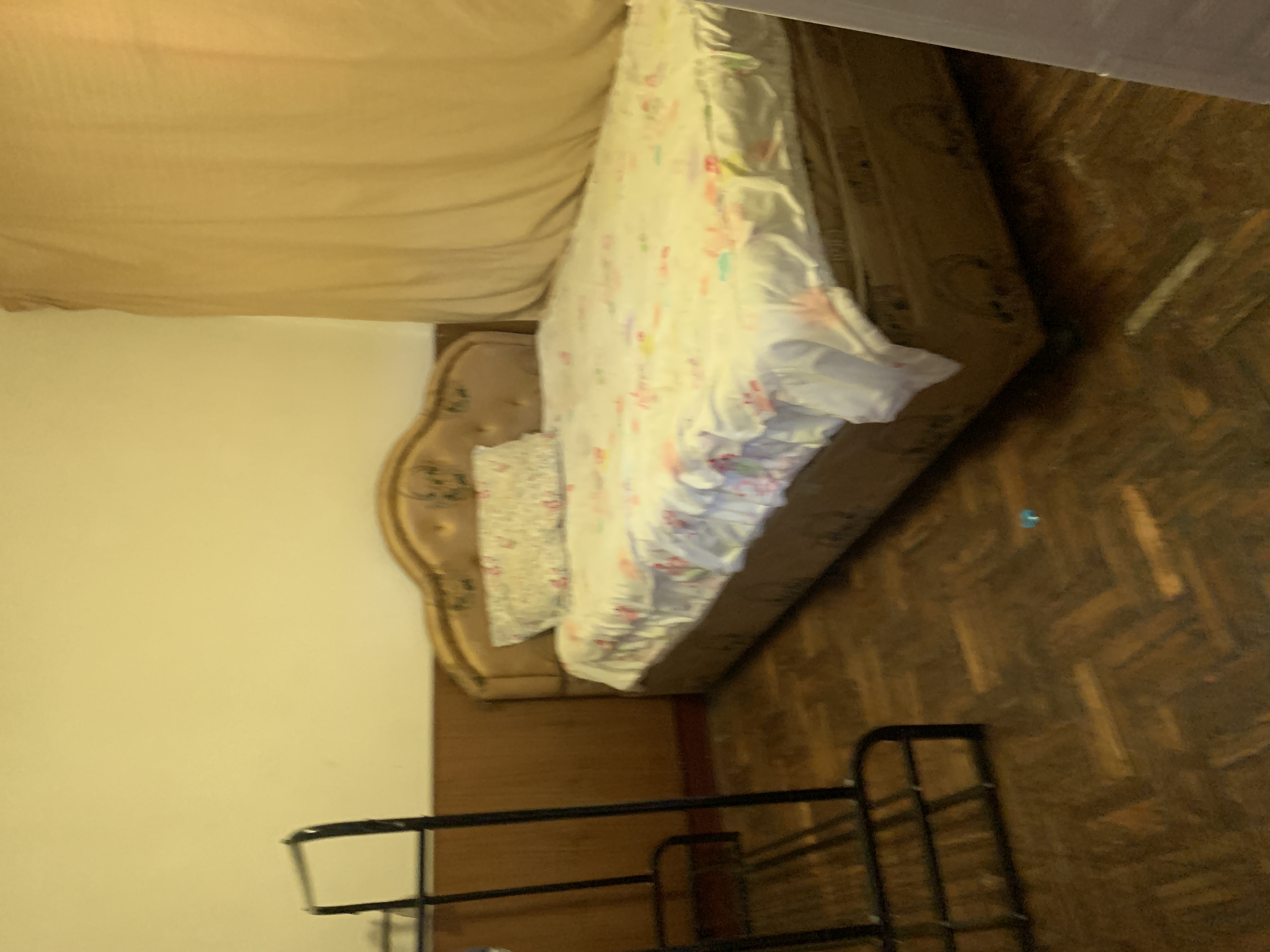 红花坡社区 2室1厅1卫 1300.0元/月 红花坡社区 2室1厅1卫 1300.0元/月户型图