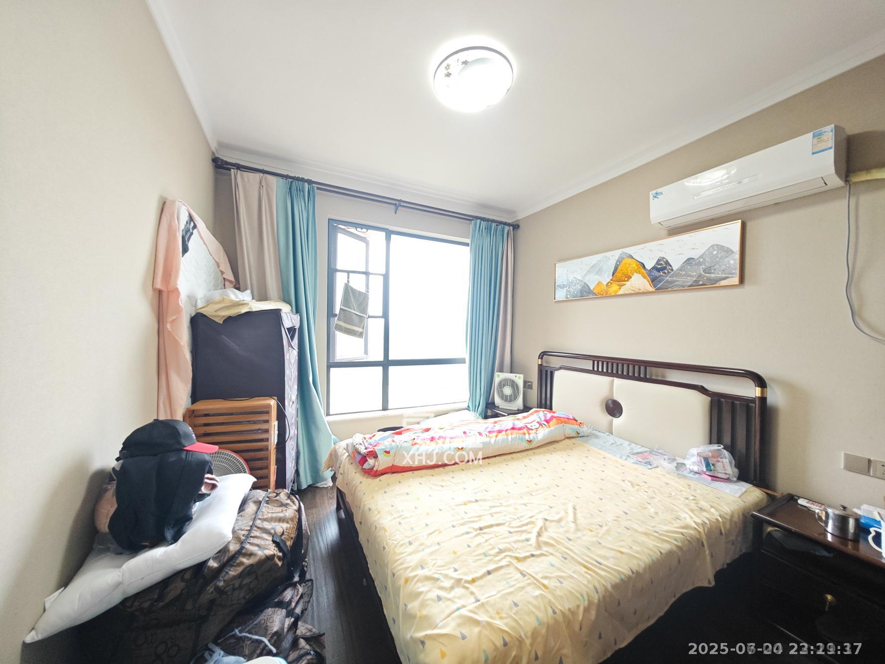 长房南屏锦源 4室2厅2卫 120.0万 长房南屏锦源 4室2厅2卫 120.0万卧室