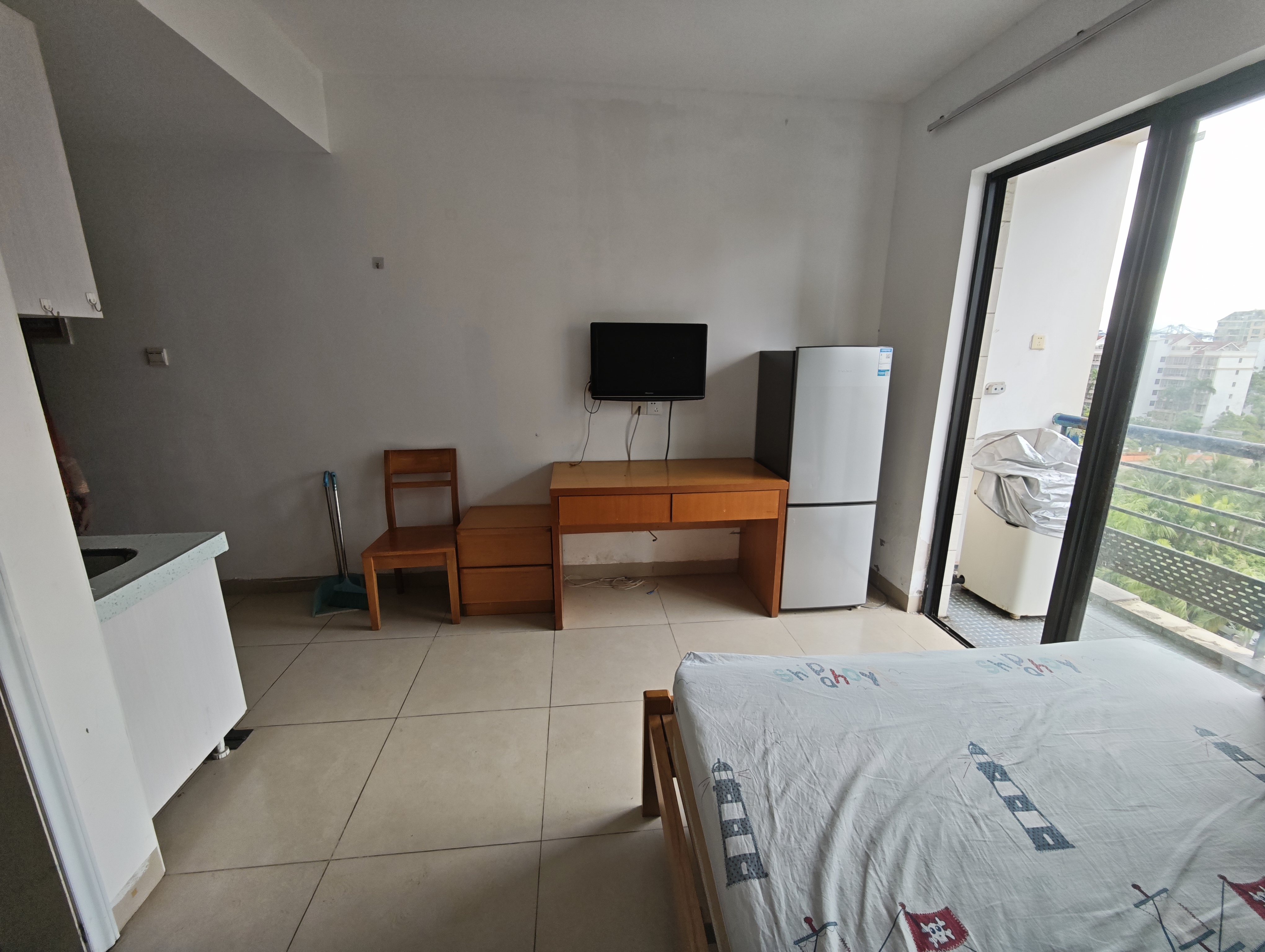 听海南国印象 1室0厅1卫 1100.0元/月 听海南国印象 1室0厅1卫 1100.0元/月室内图