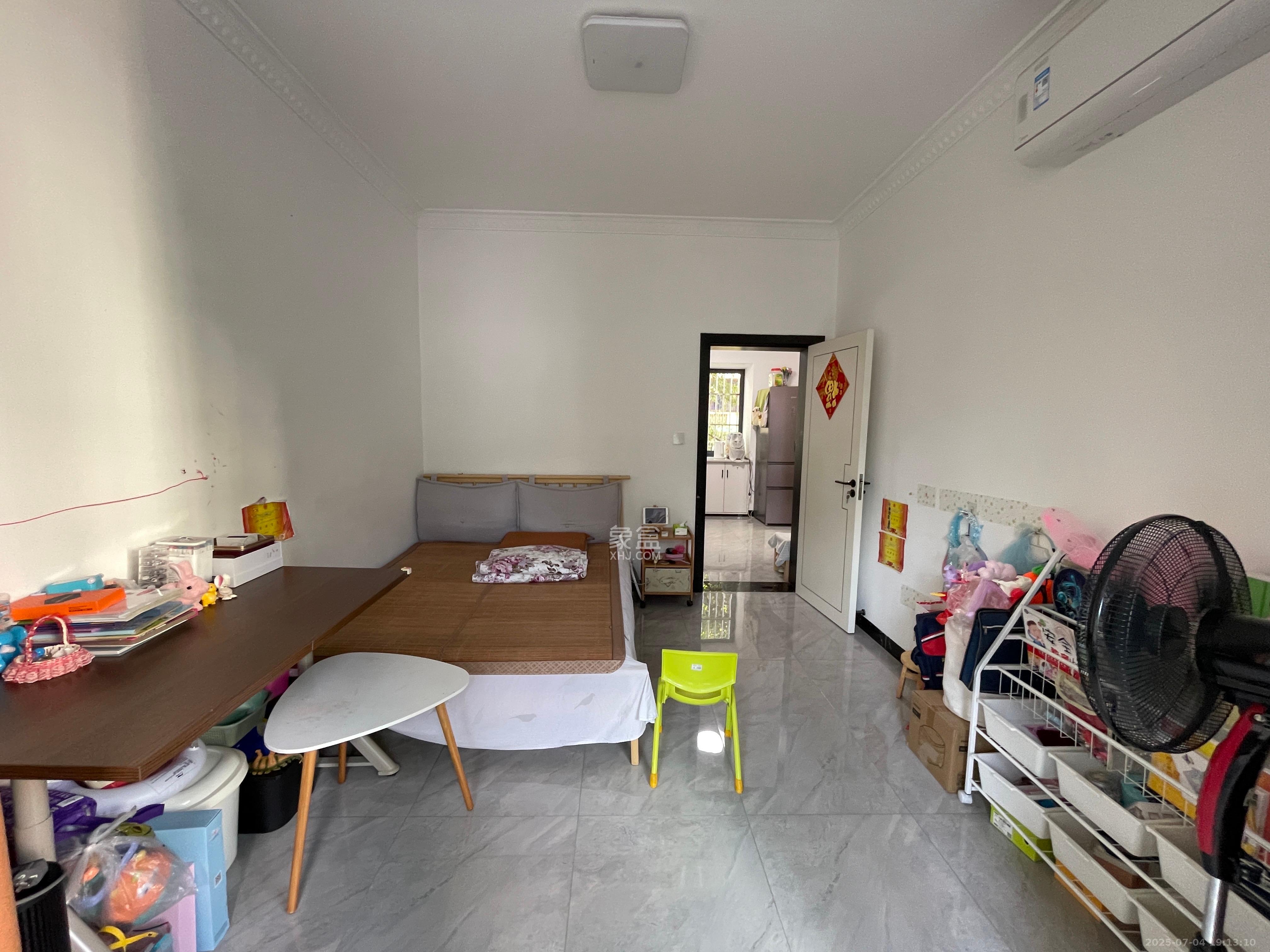林业厅宿舍  2室1厅1卫   2100.00元/月室内图