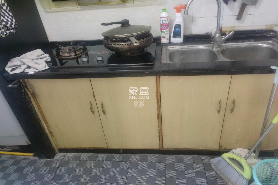 天心电脑城(朝阳丽景,朝阳丽园) 3室2厅1卫 2100.00元/月 天心电脑城(朝阳丽景,朝阳丽园) 3室2厅1卫 2100.00元/月室内图