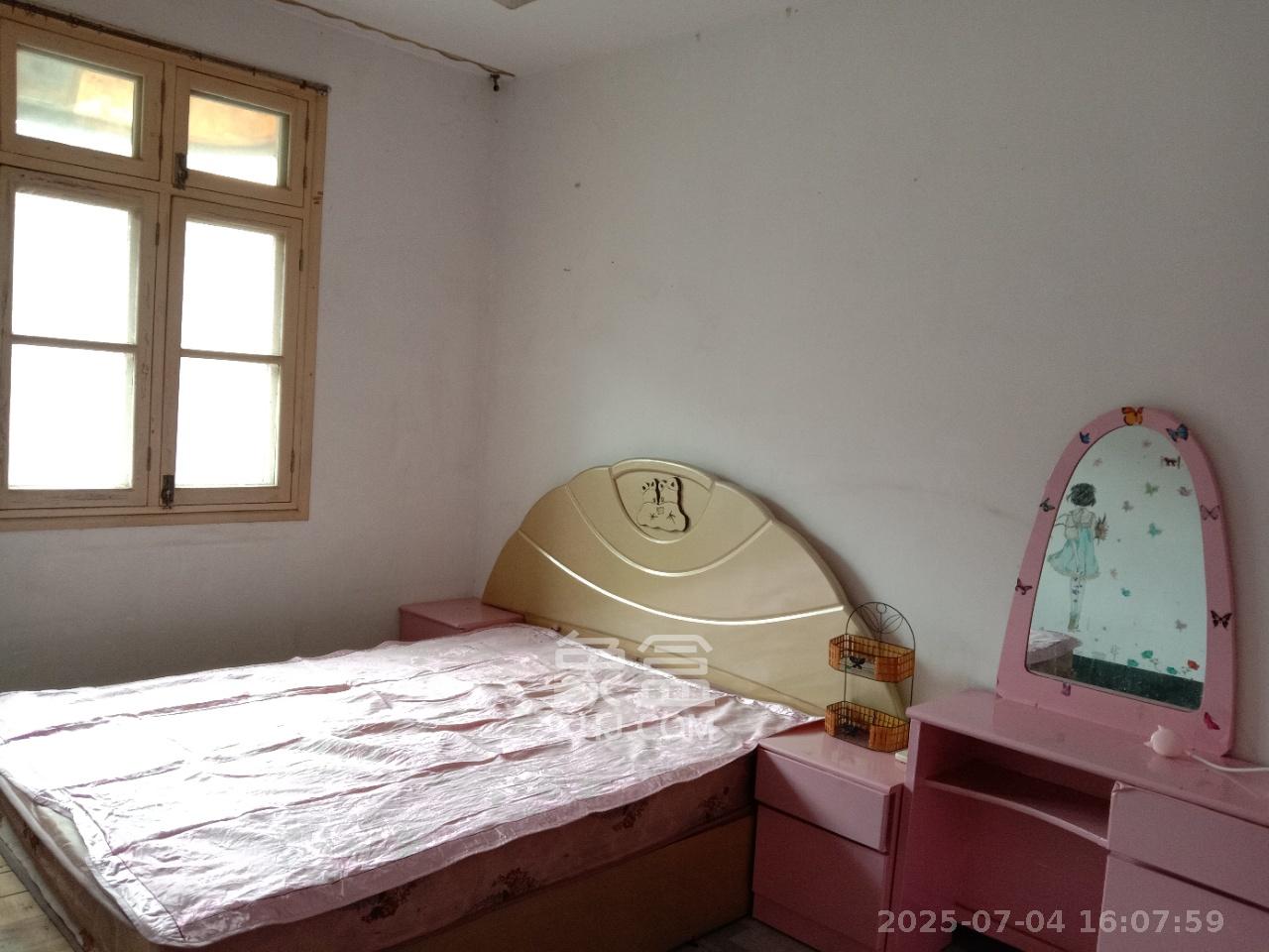 庆海小区 2室1厅1卫 1400.0元/月 庆海小区 2室1厅1卫 1400.0元/月室内图