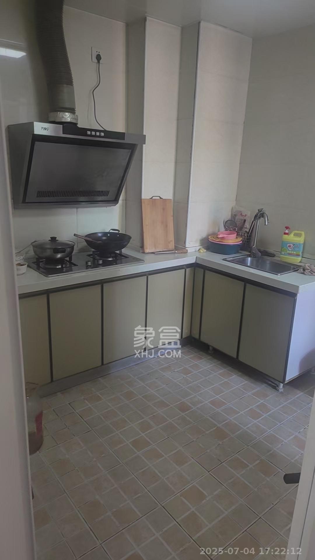 水墨林溪 2室2厅2卫 1700.0元/月 水墨林溪 2室2厅2卫 1700.0元/月室内图