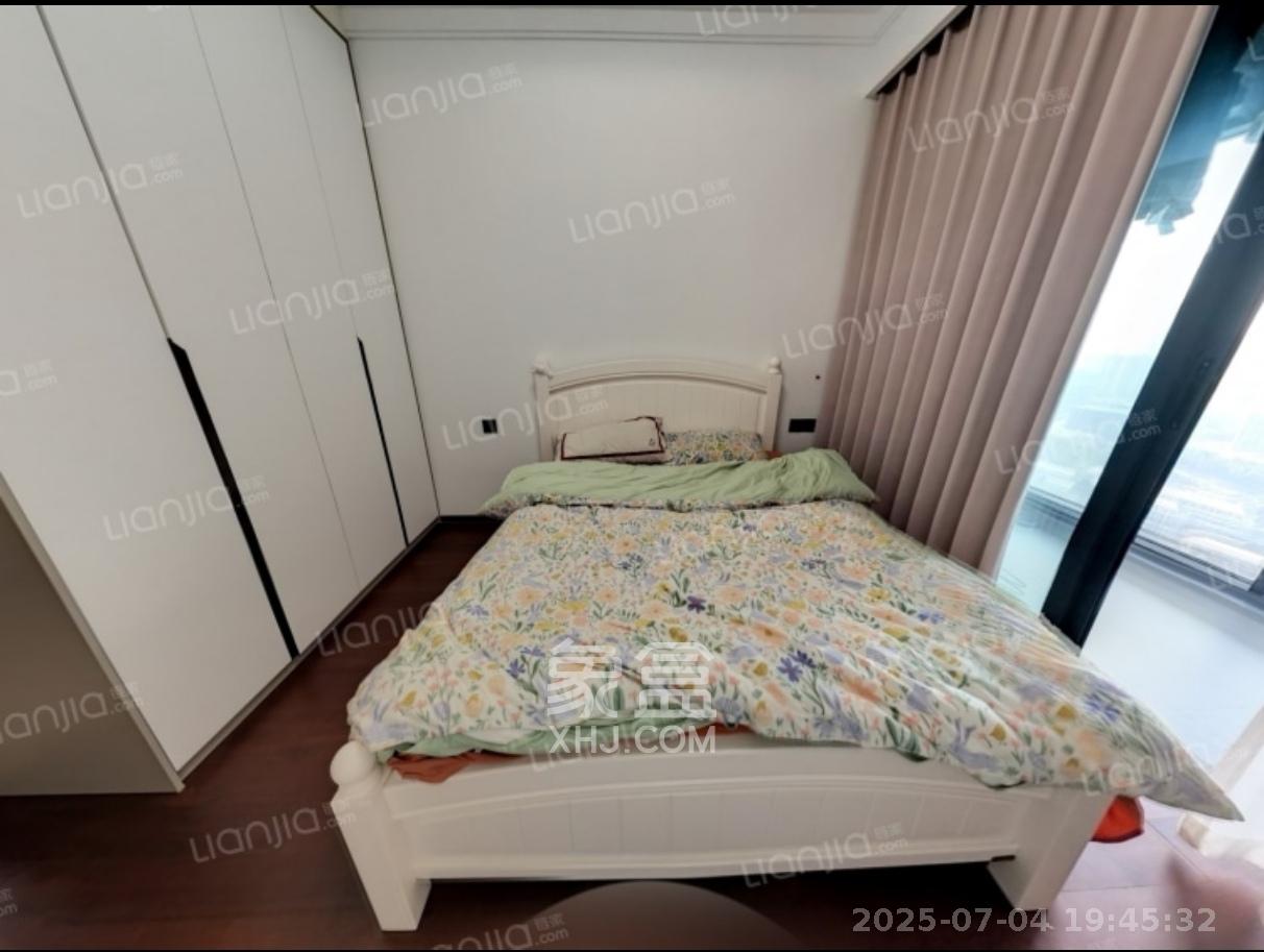 梅溪悦章  4室2厅2卫    3800.0元/月室内图