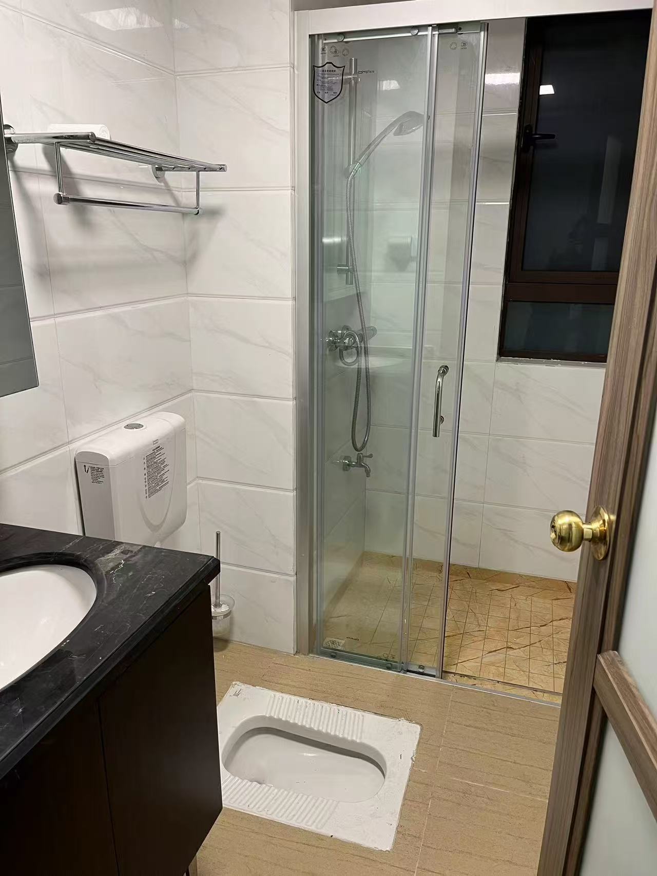 碧桂园酃湖世家 3室2厅1卫 2200.0元/月 碧桂园酃湖世家 3室2厅1卫 2200.0元/月室内图