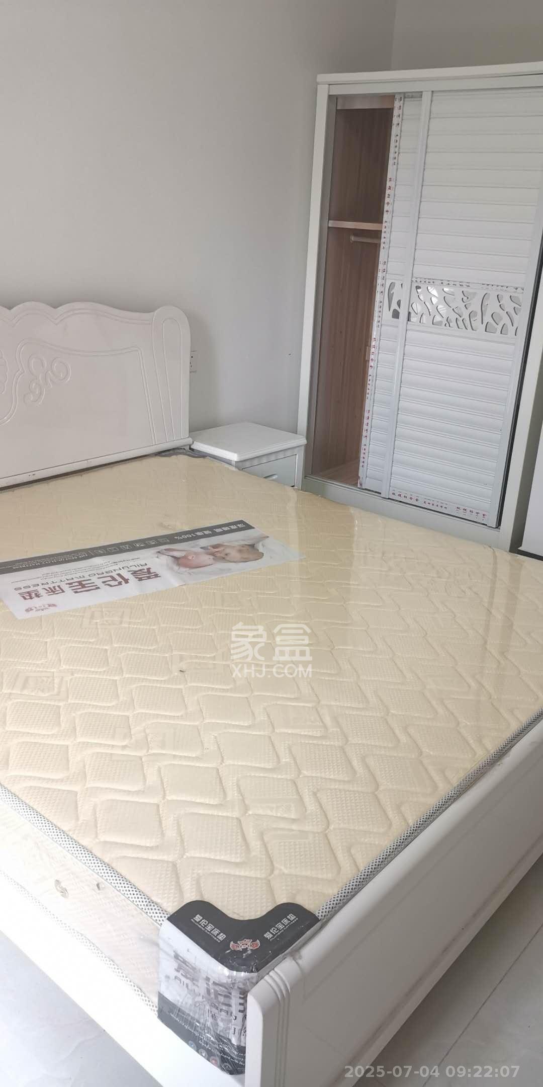 鑫远湘府逸园 3室2厅1卫 2000.0元/月 鑫远湘府逸园 3室2厅1卫 2000.0元/月室内图