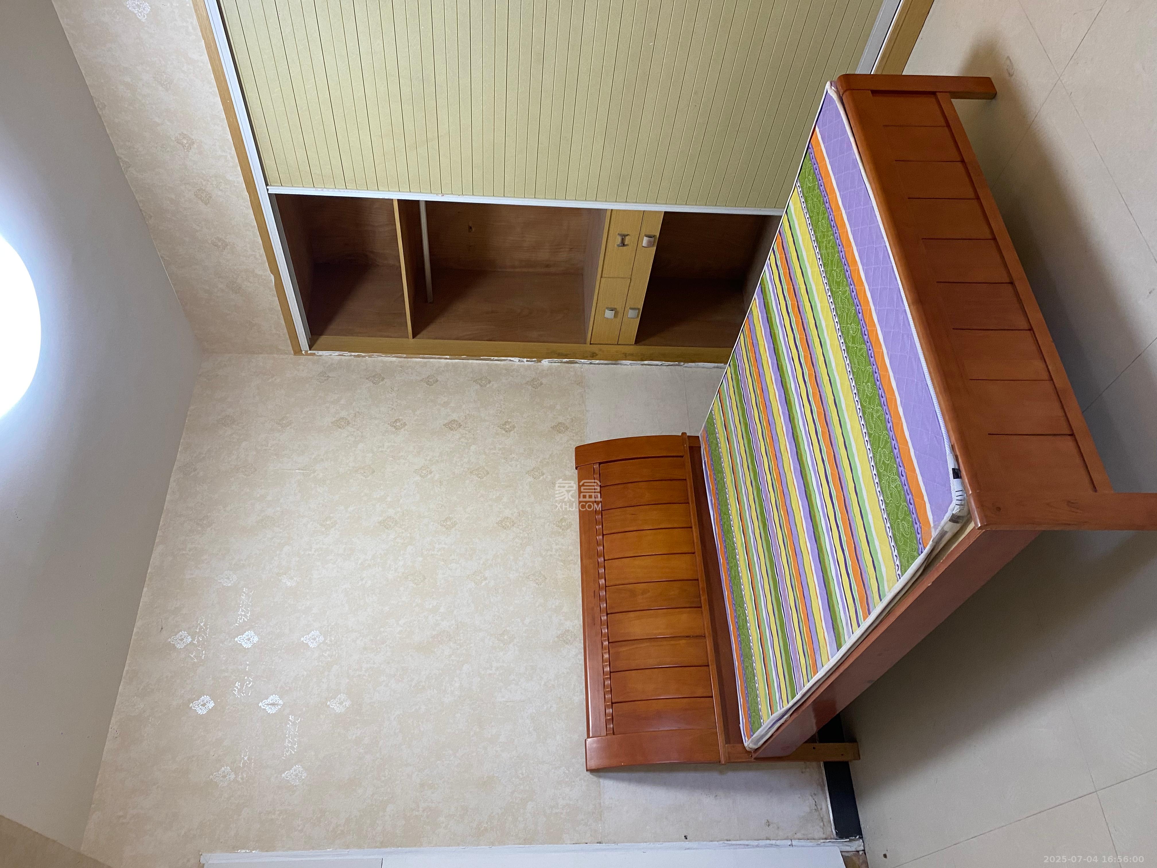 红星国际星城 1室1厅1卫 2500.0元/月 红星国际星城 1室1厅1卫 2500.0元/月室内图