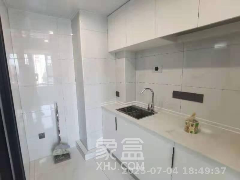 中建悦和城  1室1厅1卫    1300.0元/月室内图