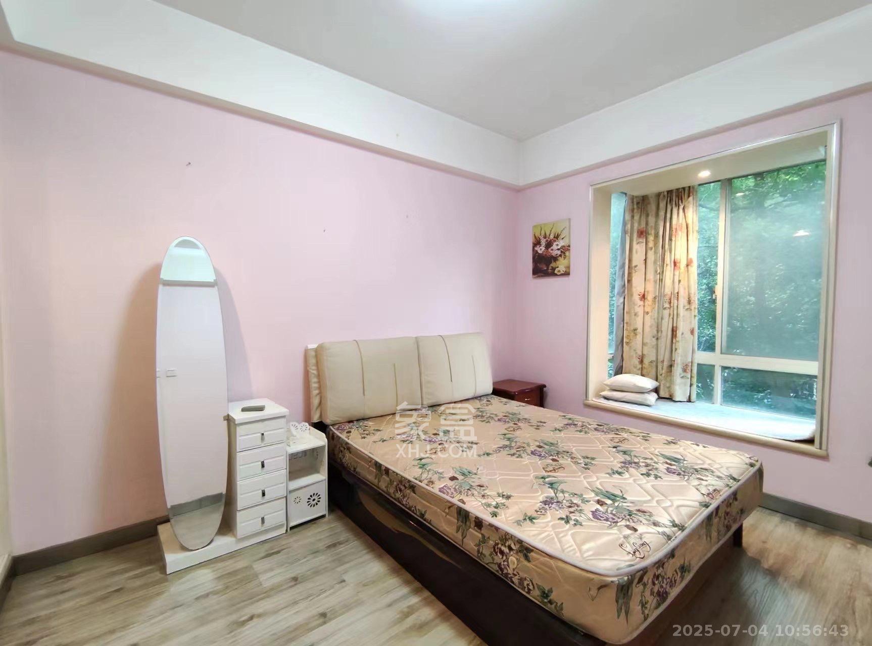 一心花苑  1室1厅1卫    2300.0元/月 一心花苑  1室1厅1卫    2300.0元/月室内图