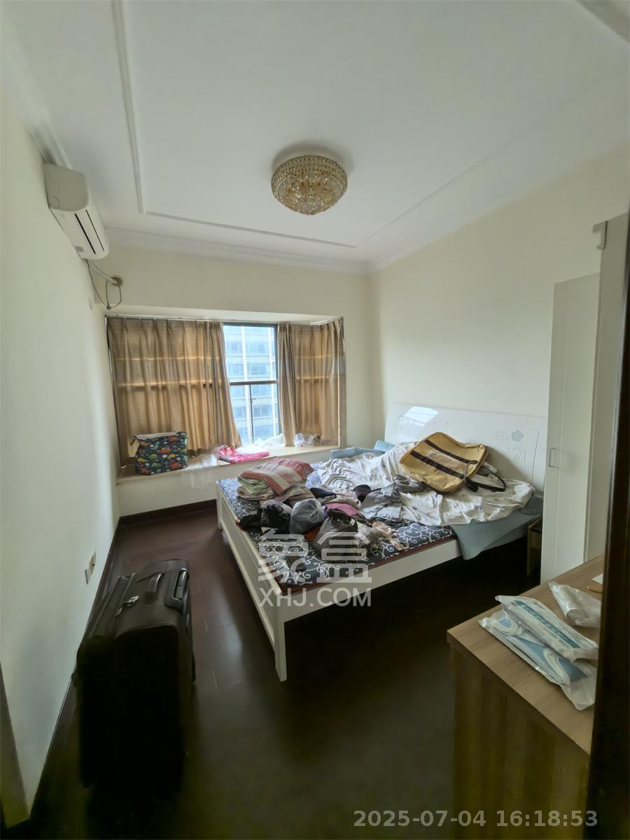 恒大城 2室2厅1卫 1900.0元/月 恒大城 2室2厅1卫 1900.0元/月室内图