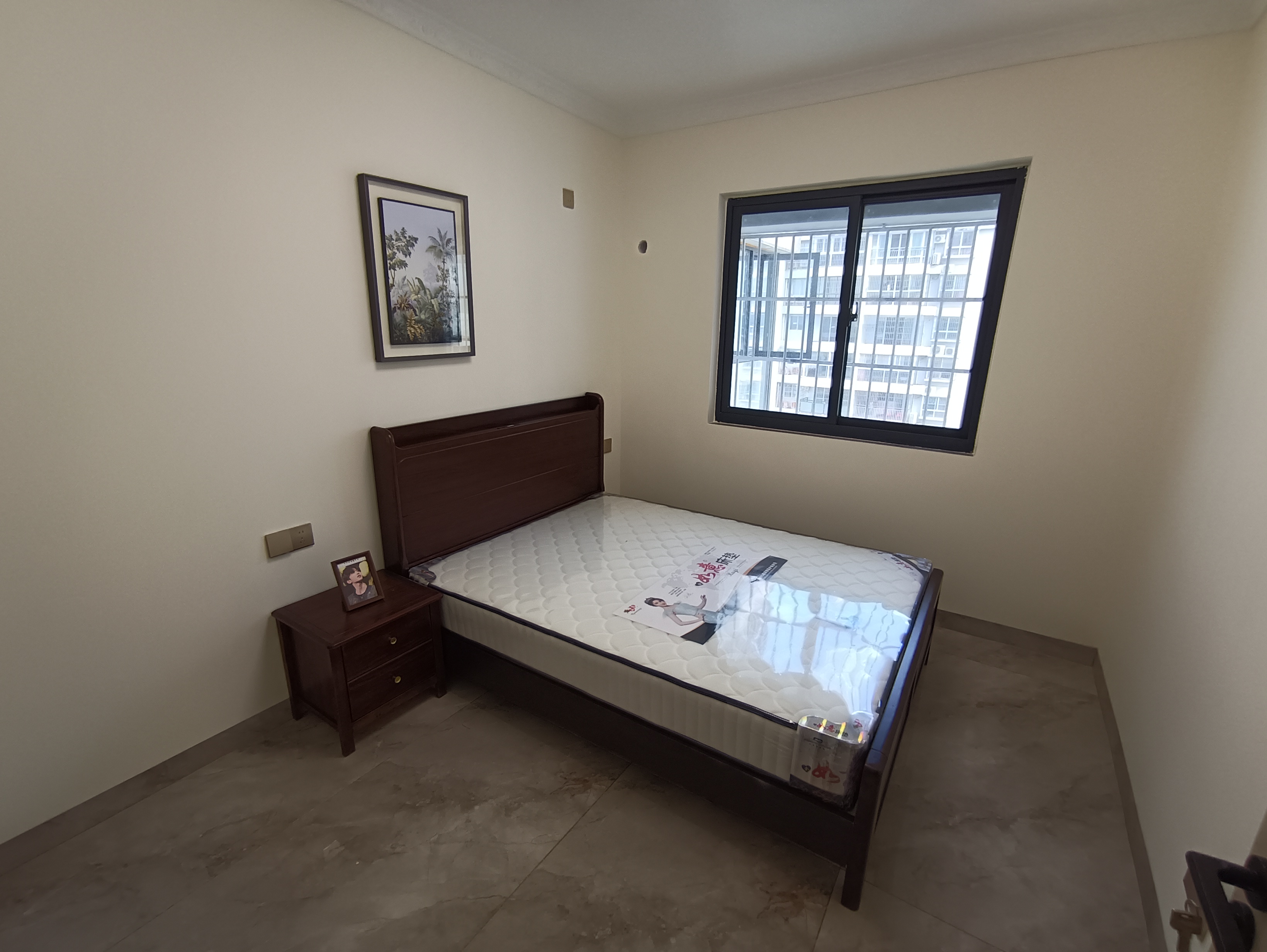 海航城 4室2厅2卫 169.0万 海航城 4室2厅2卫 169.0万客厅