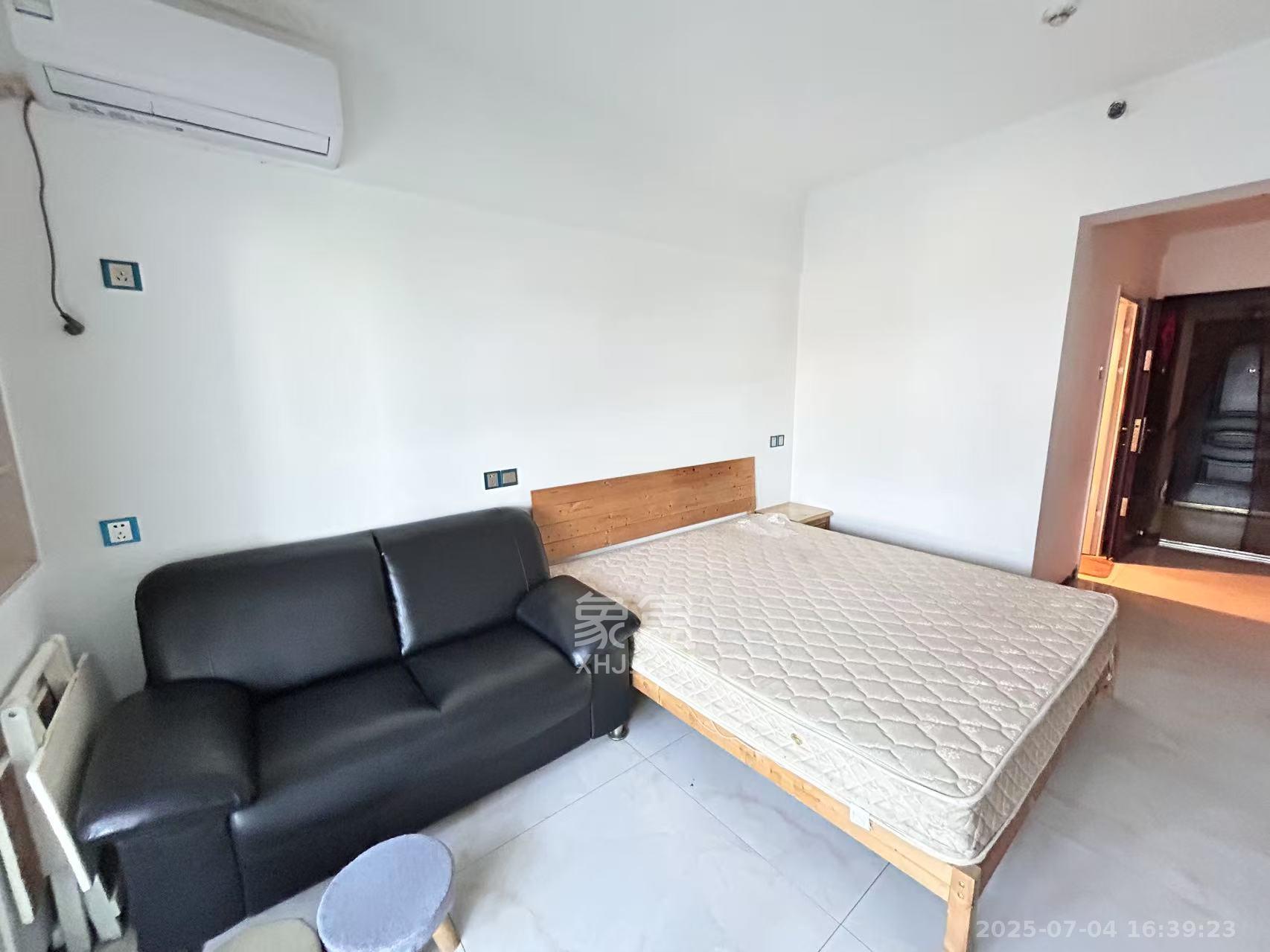 五矿紫湖香醍 1室0厅1卫 1000.0元/月 五矿紫湖香醍 1室0厅1卫 1000.0元/月室内图