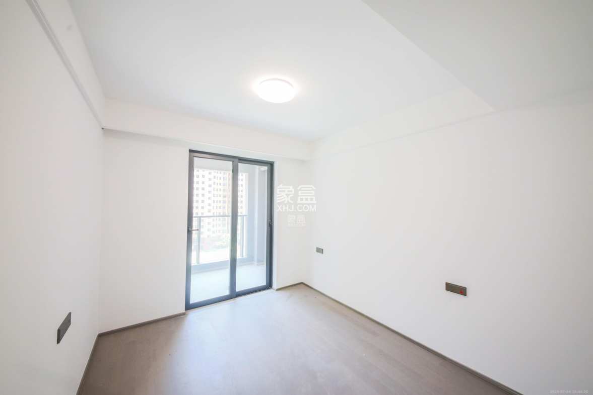 长沙润府B区 3室2厅2卫 208.0万 长沙润府B区 3室2厅2卫 208.0万卧室