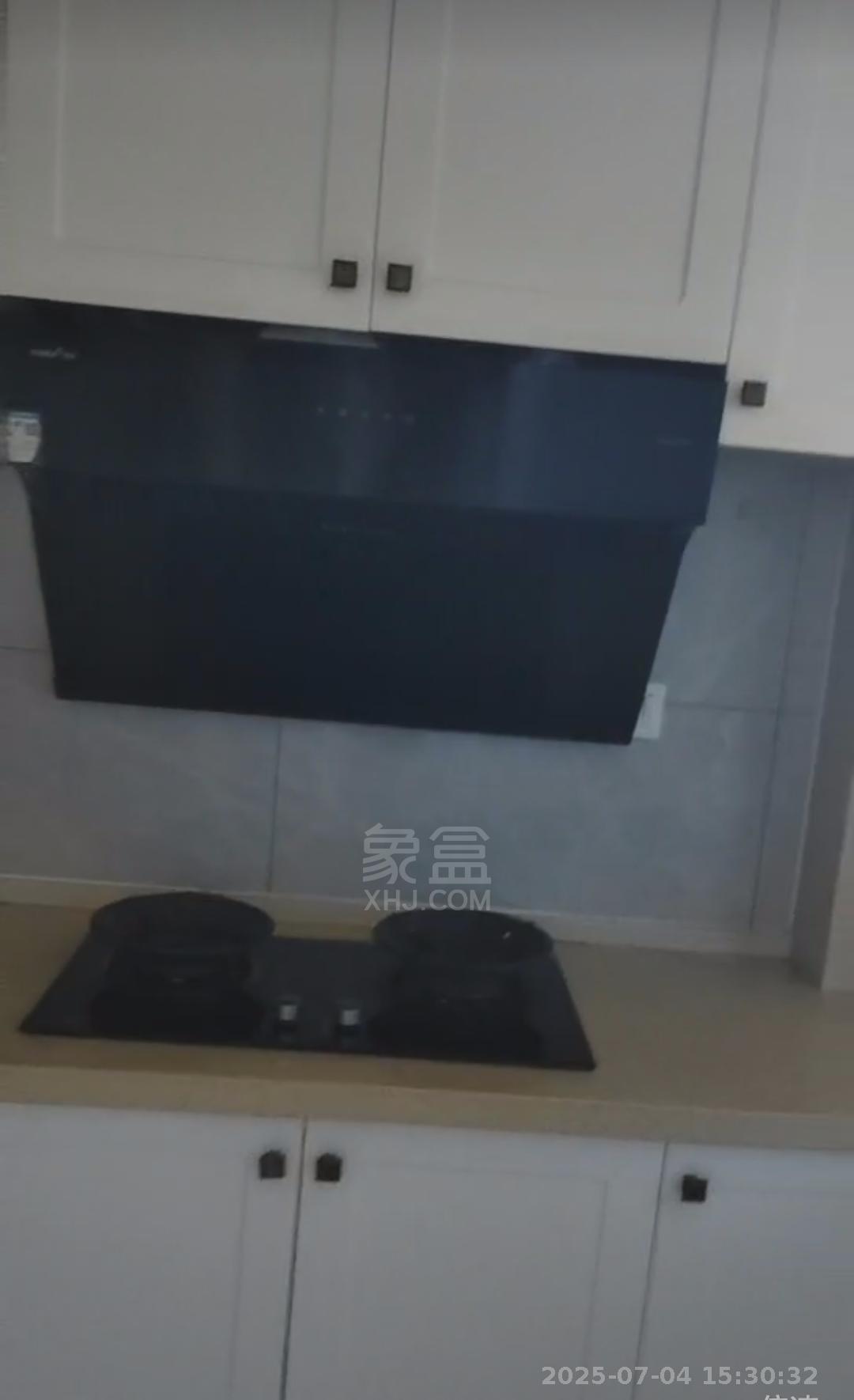 体育新城 4室2厅2卫 2300.0元/月 体育新城 4室2厅2卫 2300.0元/月室内图