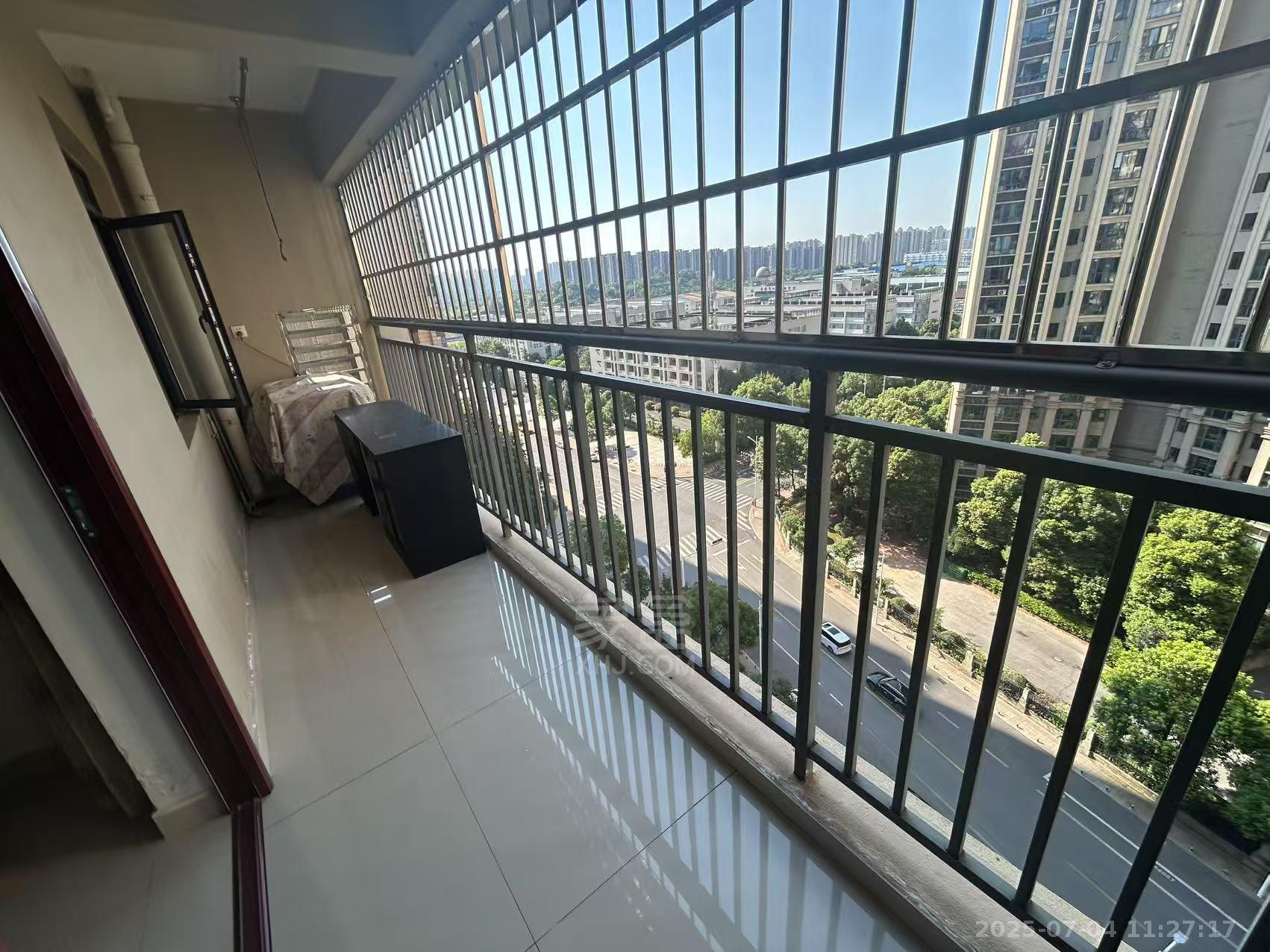 栗雨香堤 2室1厅1卫 1500.0元/月 栗雨香堤 2室1厅1卫 1500.0元/月室内图