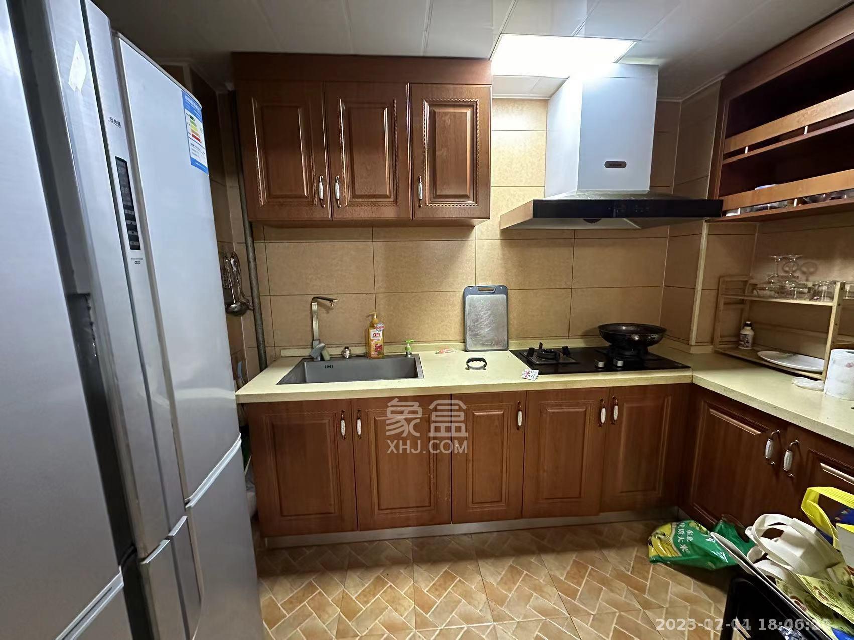 大汉希尔顿 1室2厅1卫 3000.0元/月 大汉希尔顿 1室2厅1卫 3000.0元/月室内图