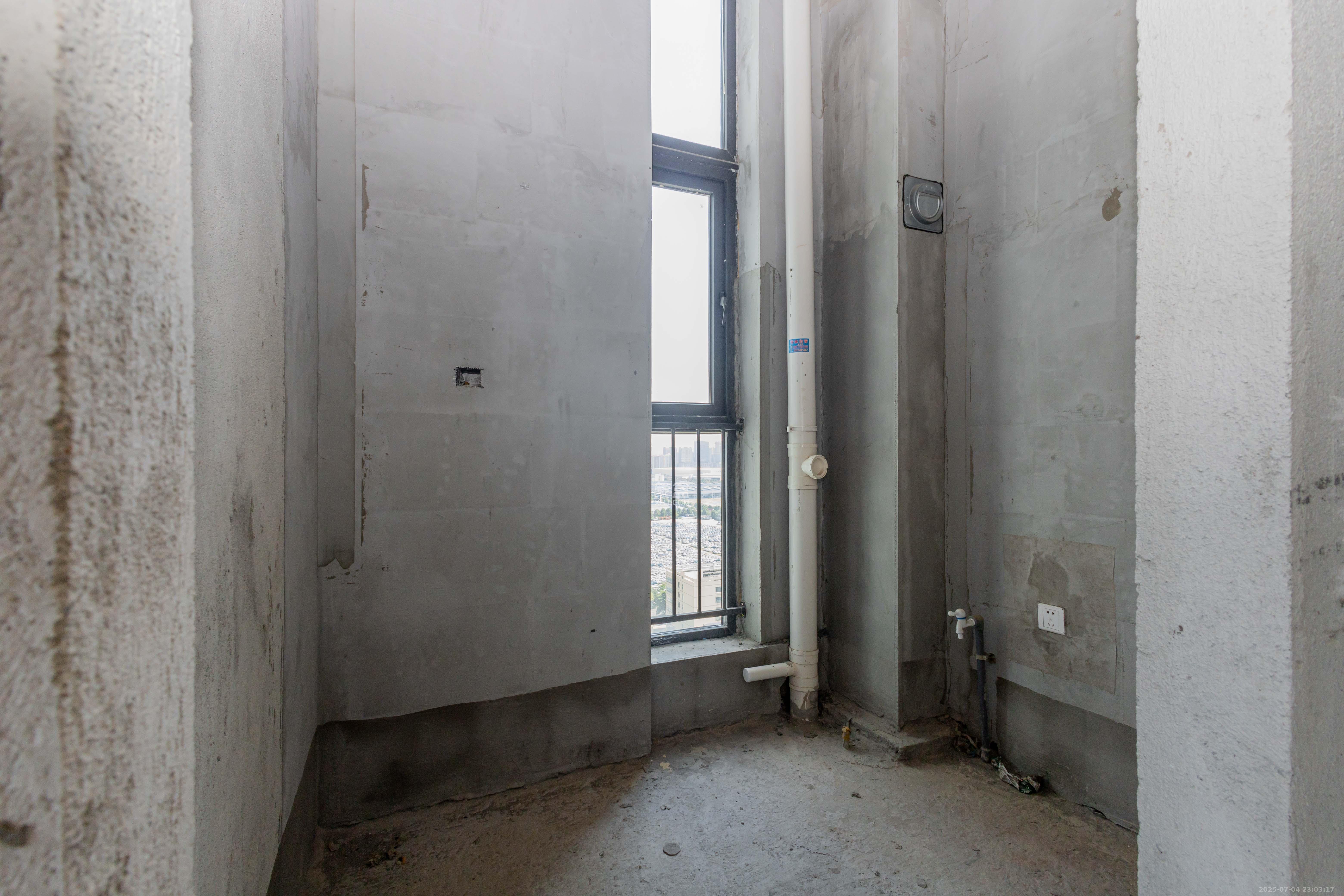 华远碧桂园海蓝城 3室2厅1卫 34.8万 华远碧桂园海蓝城 3室2厅1卫 34.8万厨房