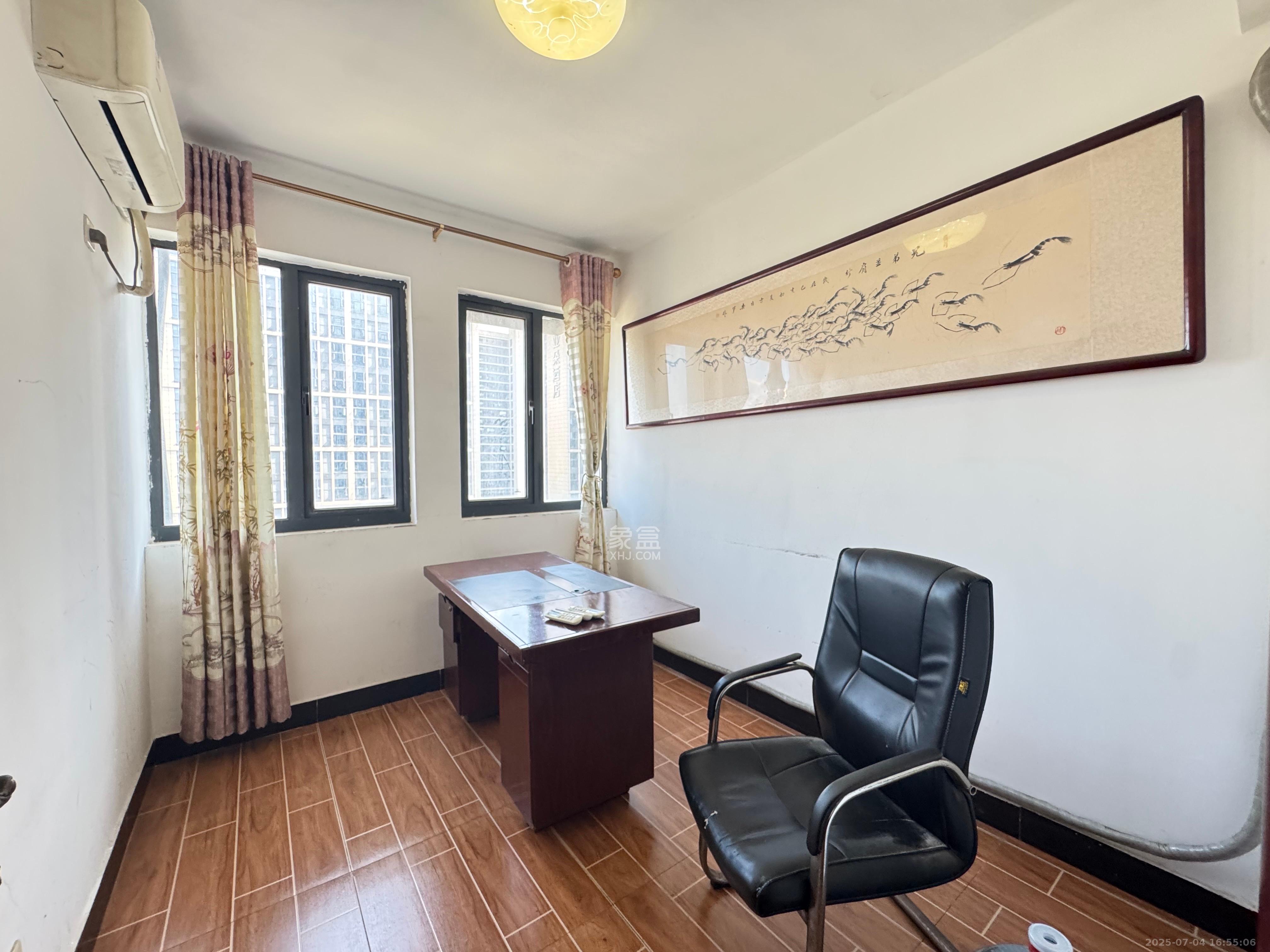 欧亚达国际广场 2室1厅1卫 2200.0元/月 欧亚达国际广场 2室1厅1卫 2200.0元/月室内图