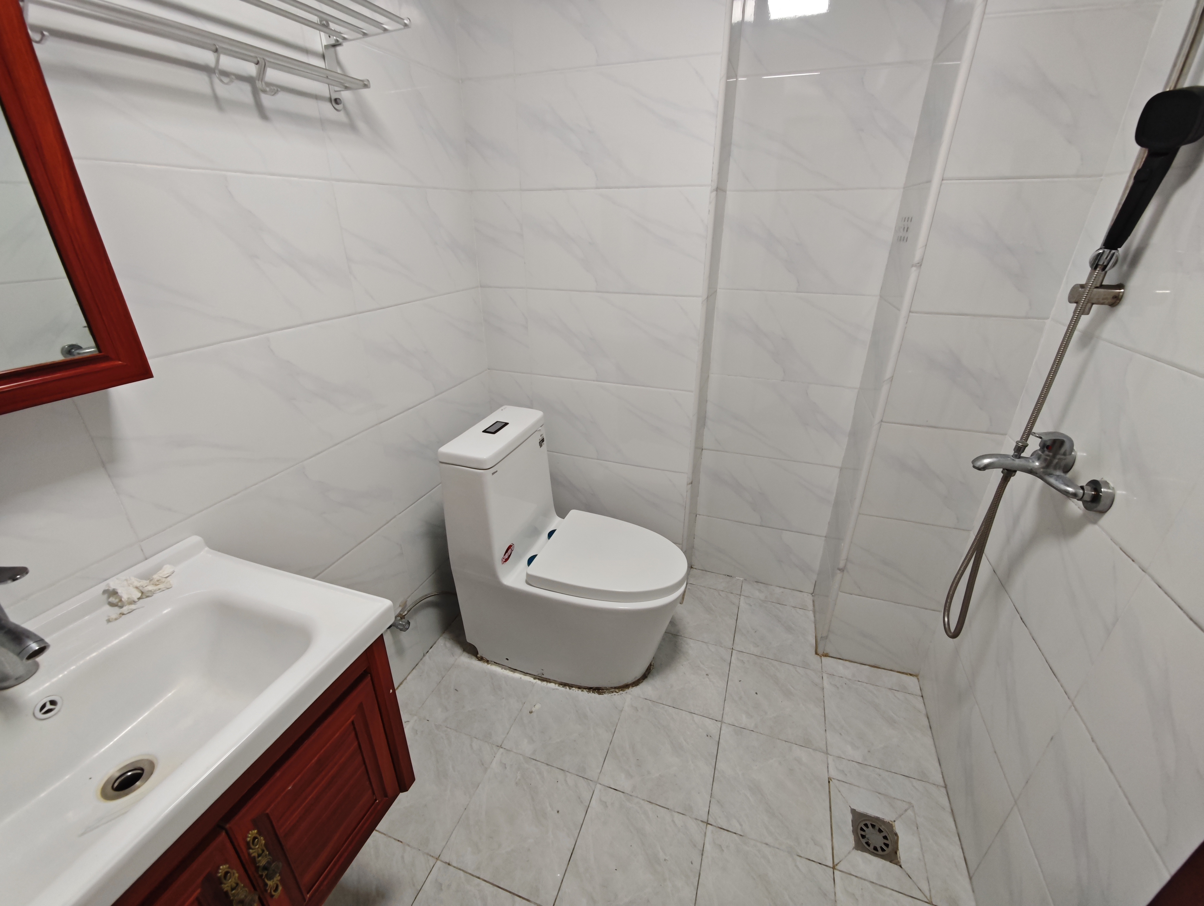 鸿信公寓 1室0厅1卫 1200.0元/月 鸿信公寓 1室0厅1卫 1200.0元/月室内图