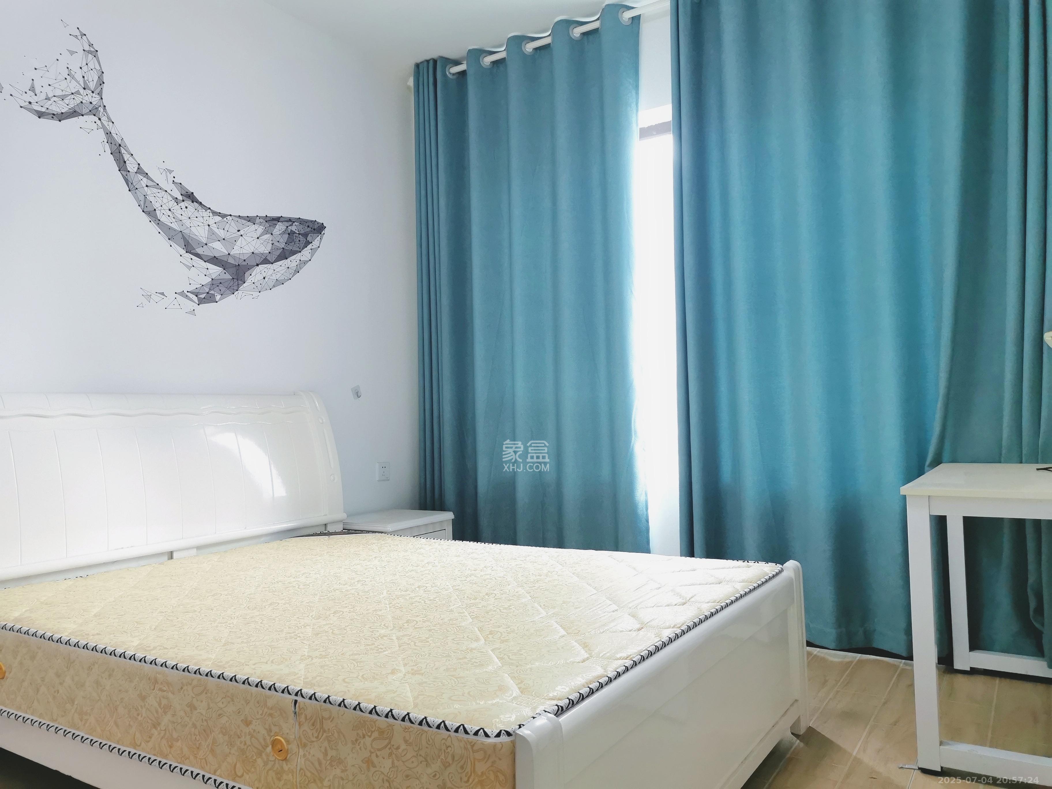 卓越浅水湾  3室0厅0卫   2700.00元/月室内图