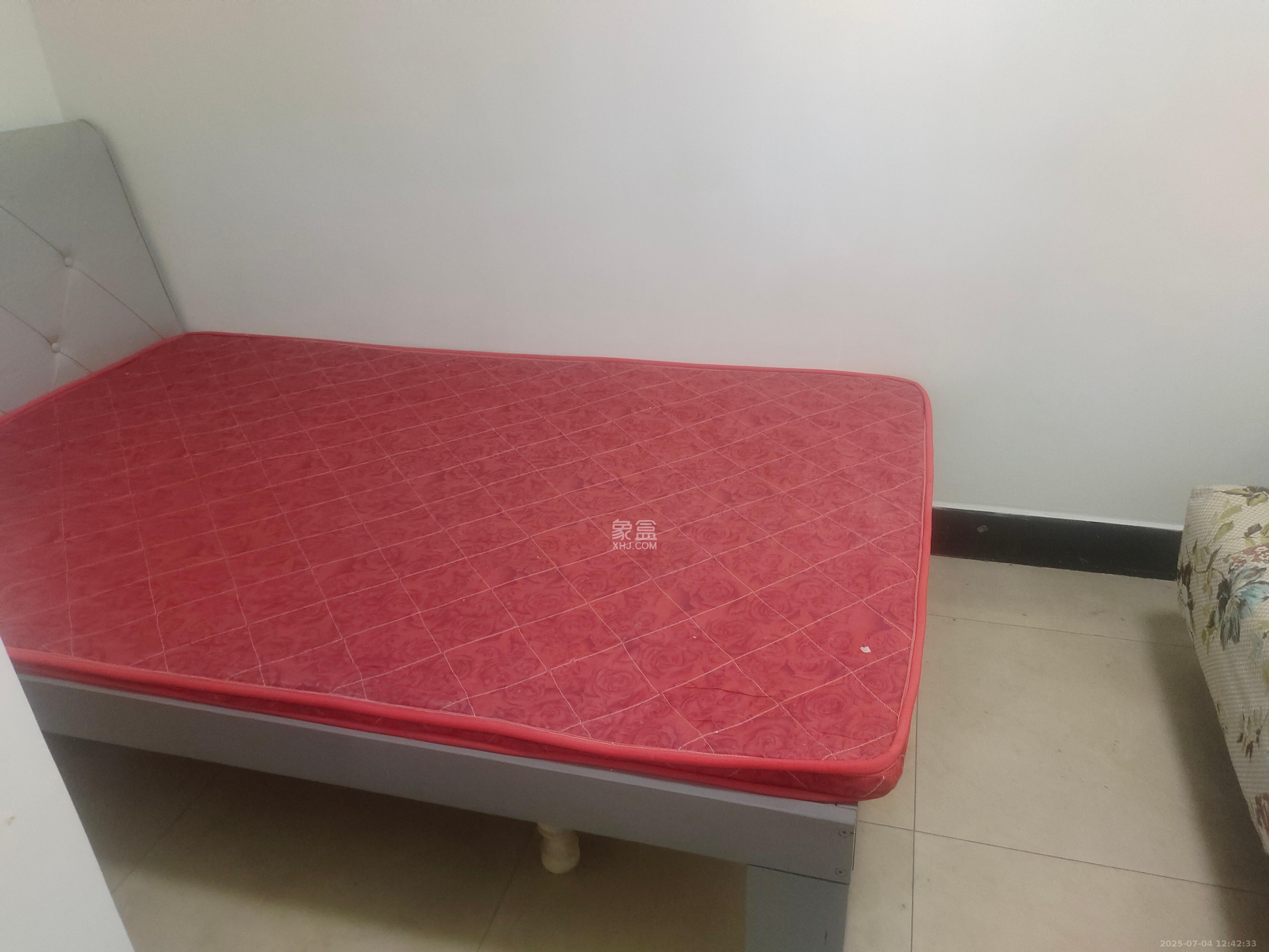 天心电脑城(朝阳丽景,朝阳丽园) 3室2厅1卫 2100.00元/月 天心电脑城(朝阳丽景,朝阳丽园) 3室2厅1卫 2100.00元/月室内图