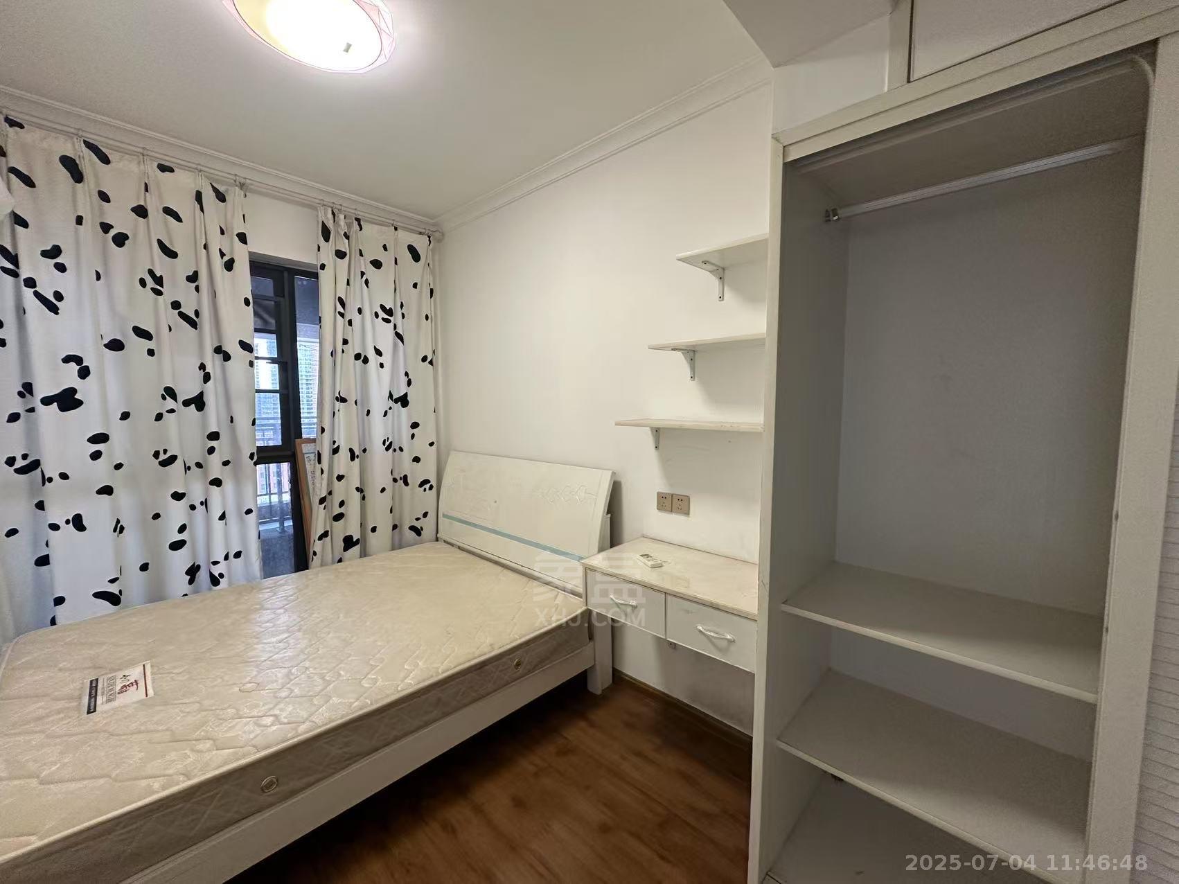 春藤小镇 2室2厅1卫 1500.0元/月 春藤小镇 2室2厅1卫 1500.0元/月室内图