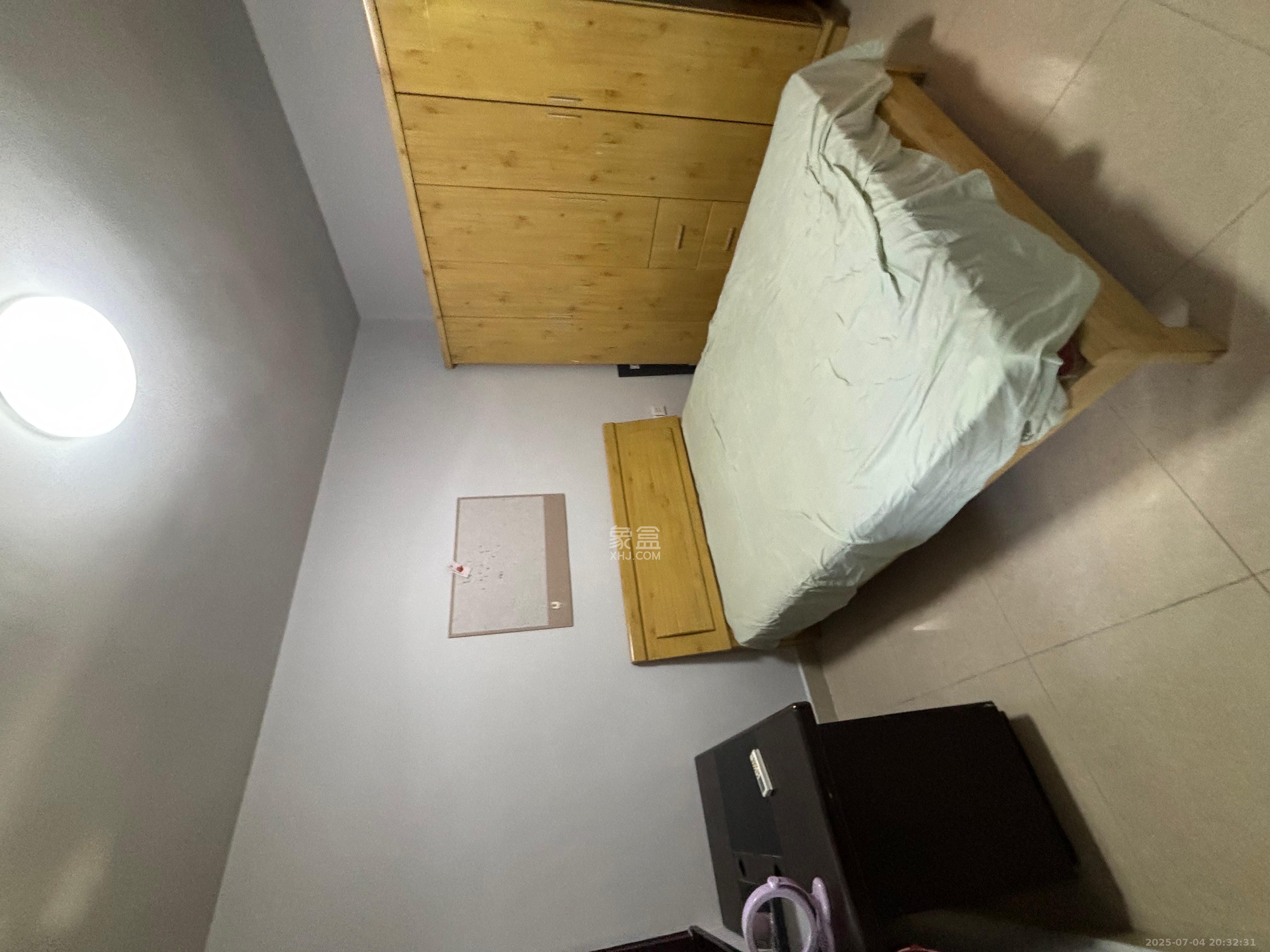 荷晏小区  2室1厅1卫   1600.00元/月室内图1