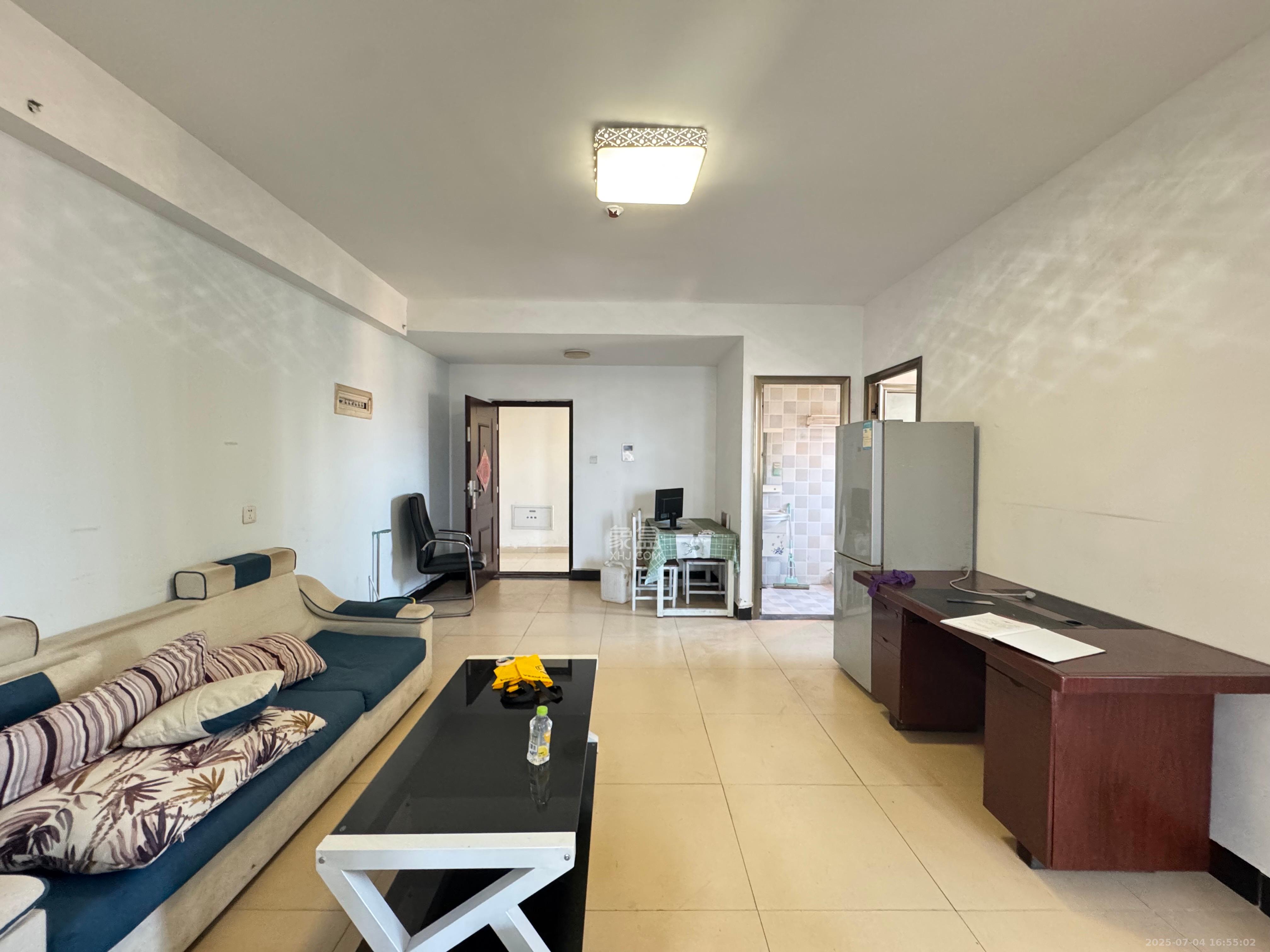 欧亚达国际广场 2室1厅1卫 2200.0元/月 欧亚达国际广场 2室1厅1卫 2200.0元/月室内图