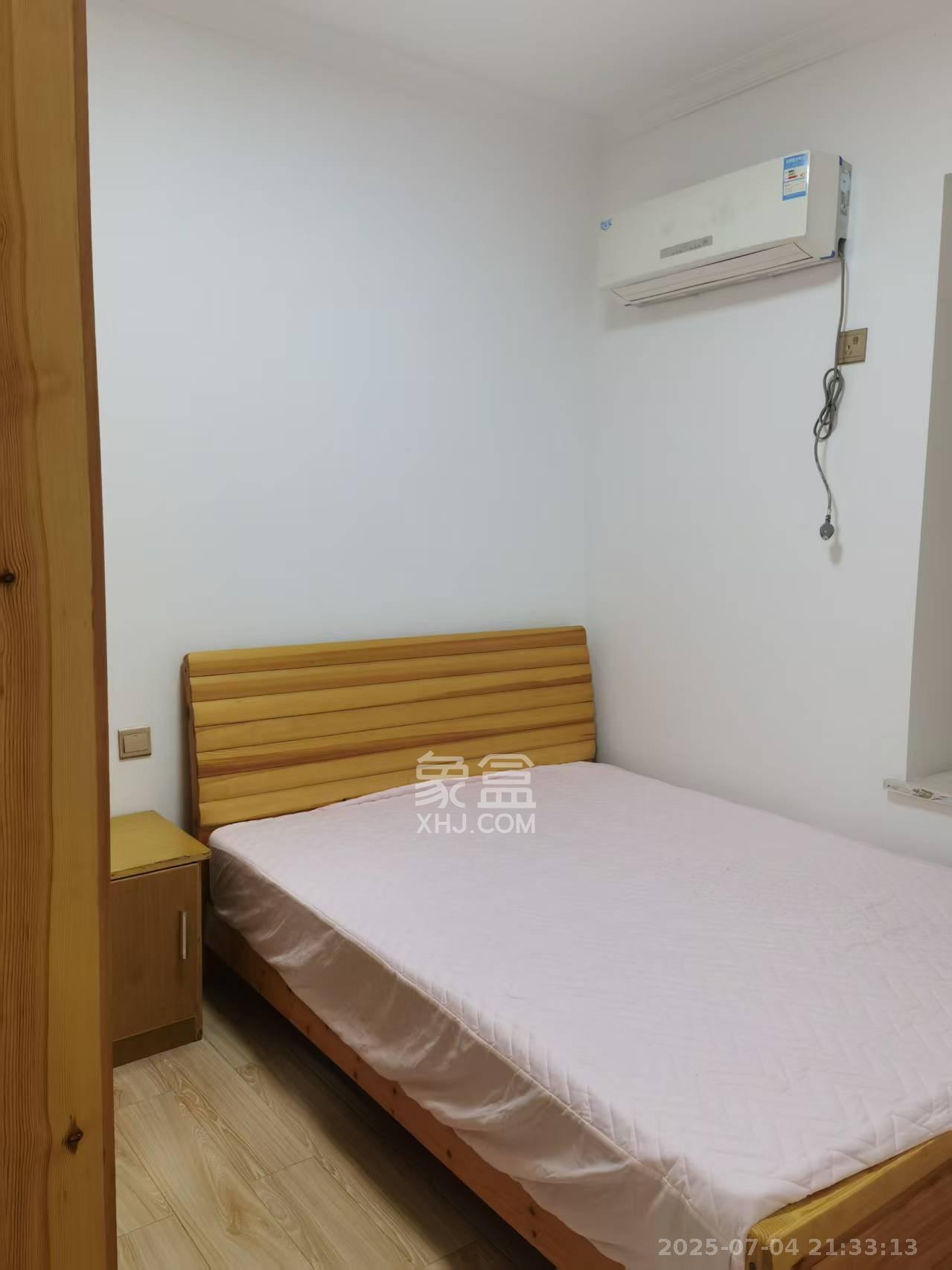 东方航标  3室2厅1卫   2000.00元/月室内图