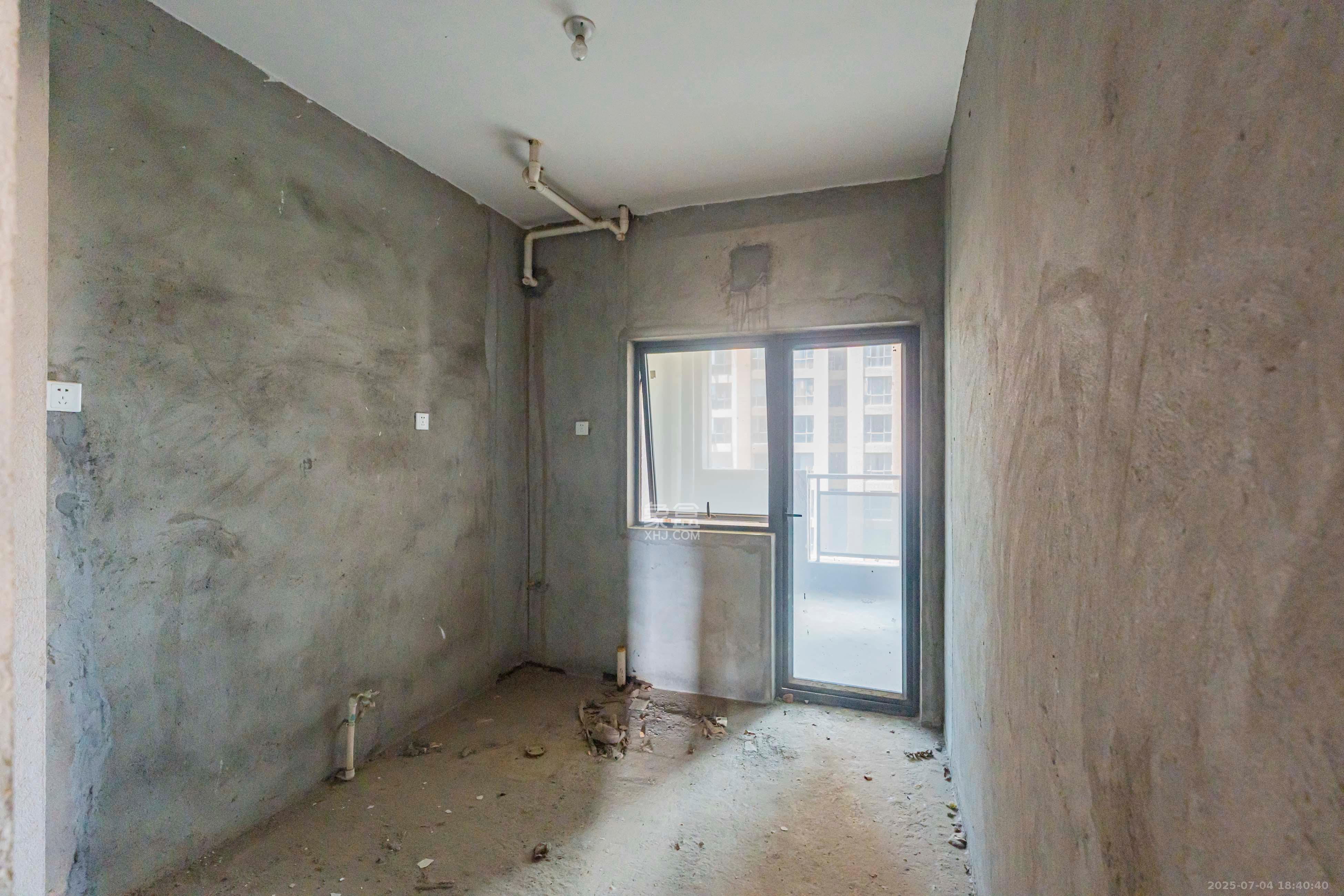 公园9号 4室2厅2卫 269.8万 公园9号 4室2厅2卫 269.8万厨房