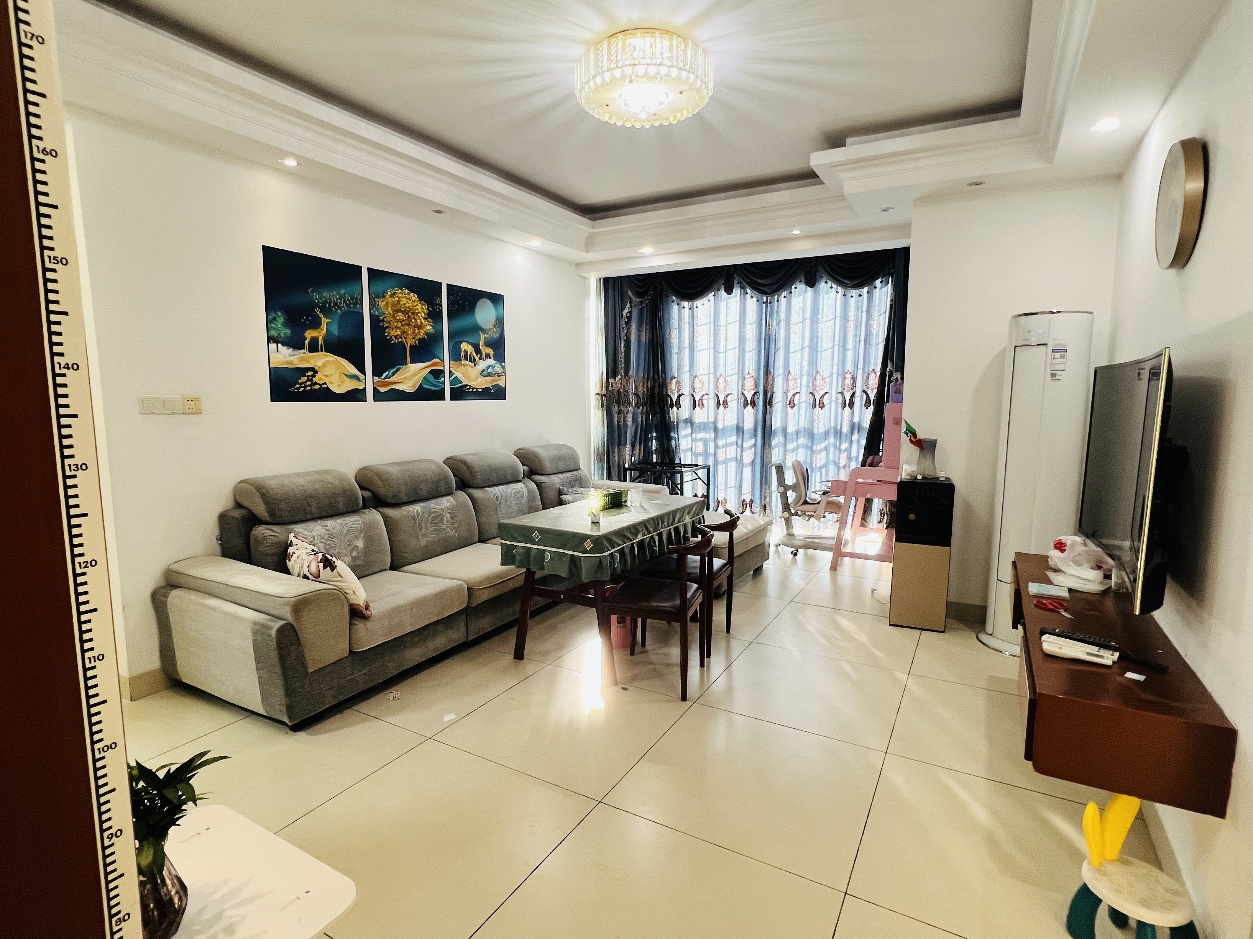 学府花园（文苑瑞景）  3室2厅2卫   1800.00元/月室内图1