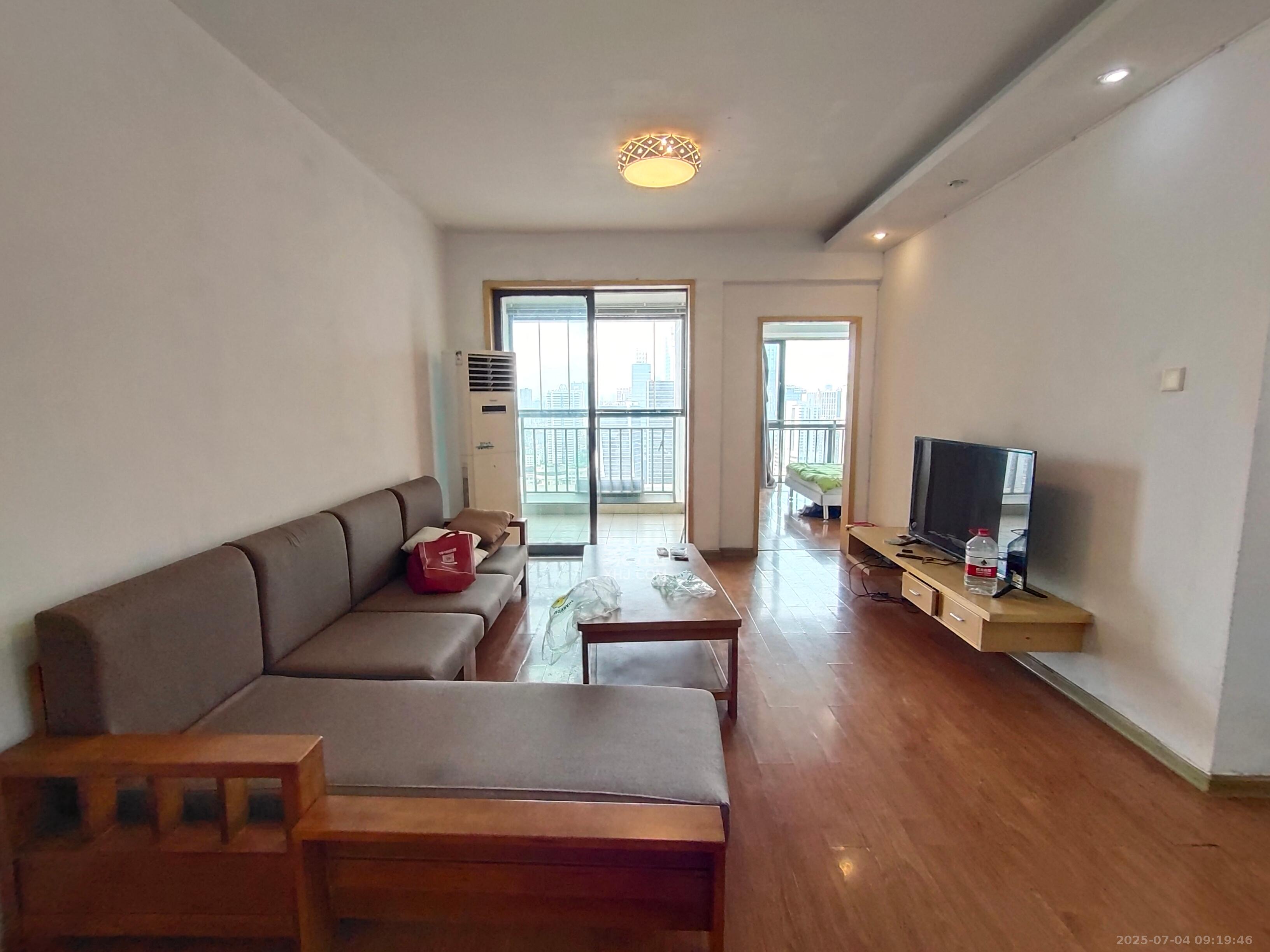 湘域中央 2室1厅1卫 3200.0元/月 湘域中央 2室1厅1卫 3200.0元/月室内图