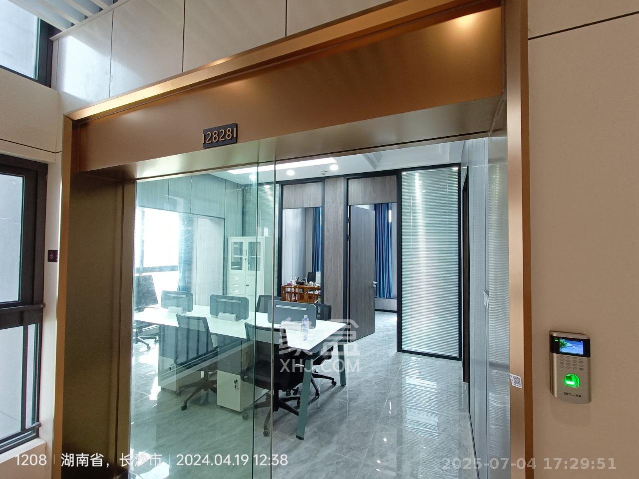 卓越中寰  2室1厅0卫   4580.00元/月室内图