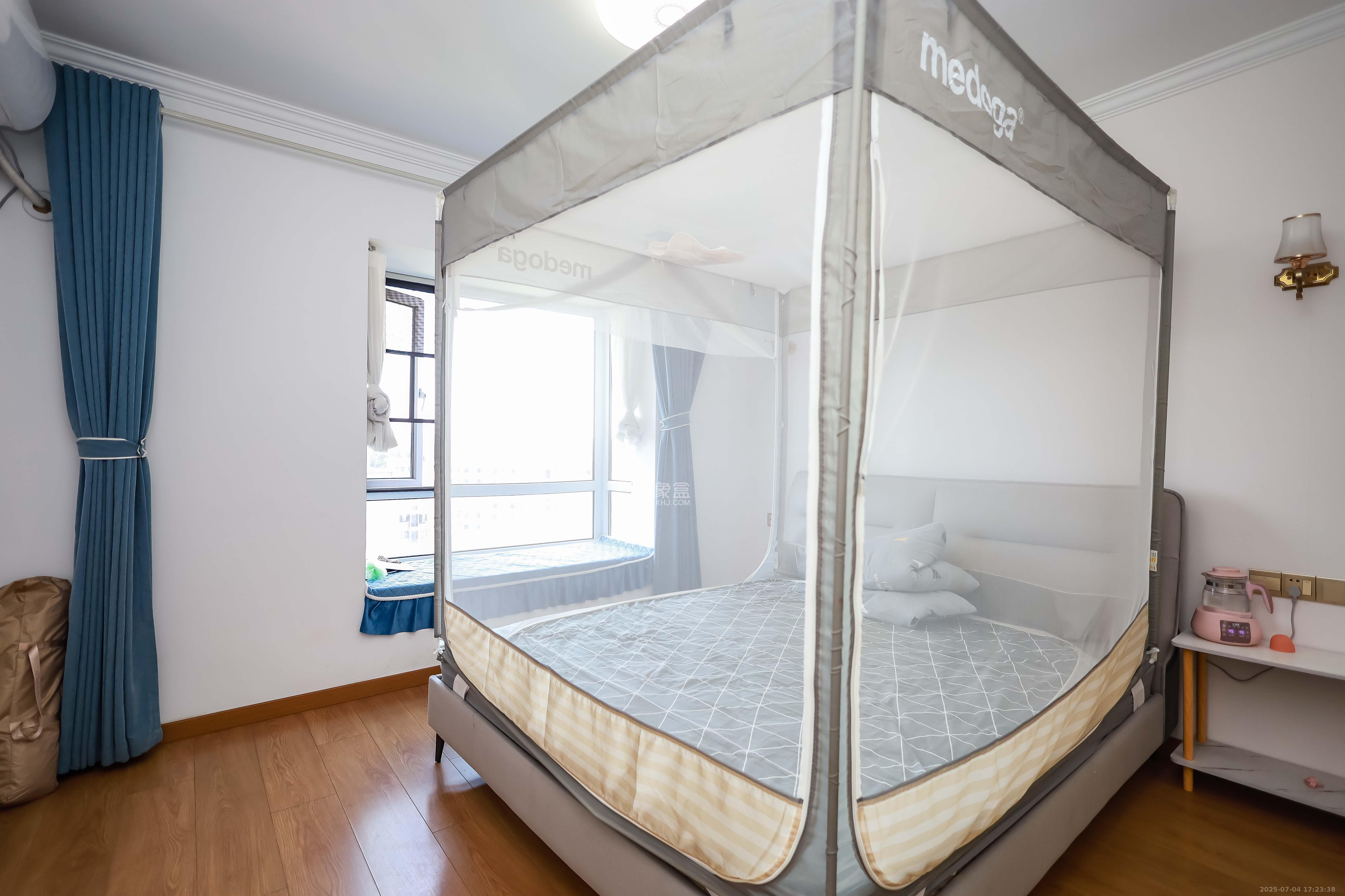 金科世界城  4室2厅2卫    113.0万 金科世界城  4室2厅2卫    113.0万卧室