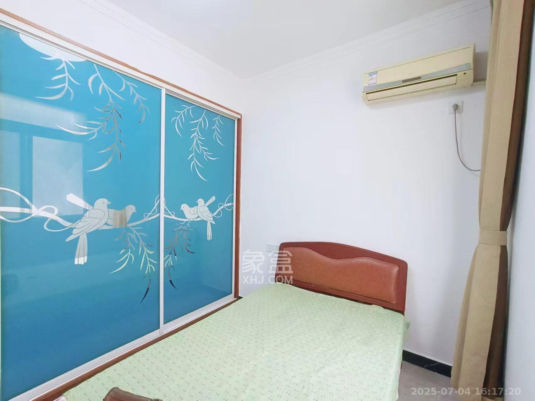 工农新村（工农桥社区）  3室1厅1卫   2500.00元/月室内图