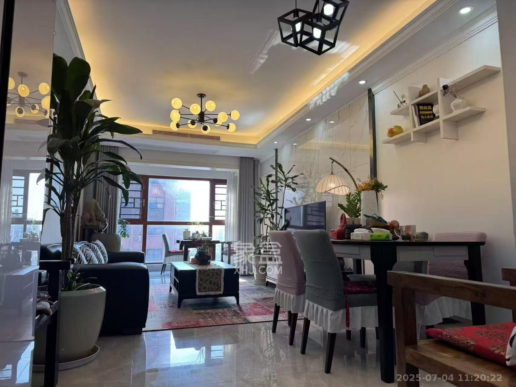 润屋美院  3室2厅2卫    4000.0元/月 润屋美院  3室2厅2卫    4000.0元/月室内图