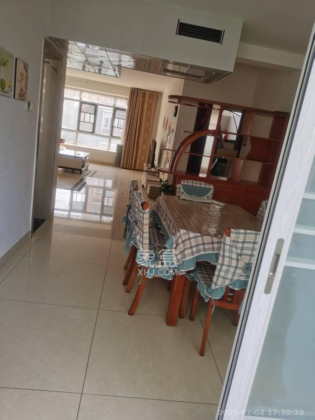 富景园  4室2厅2卫    3000.0元/月 富景园  4室2厅2卫    3000.0元/月室内图