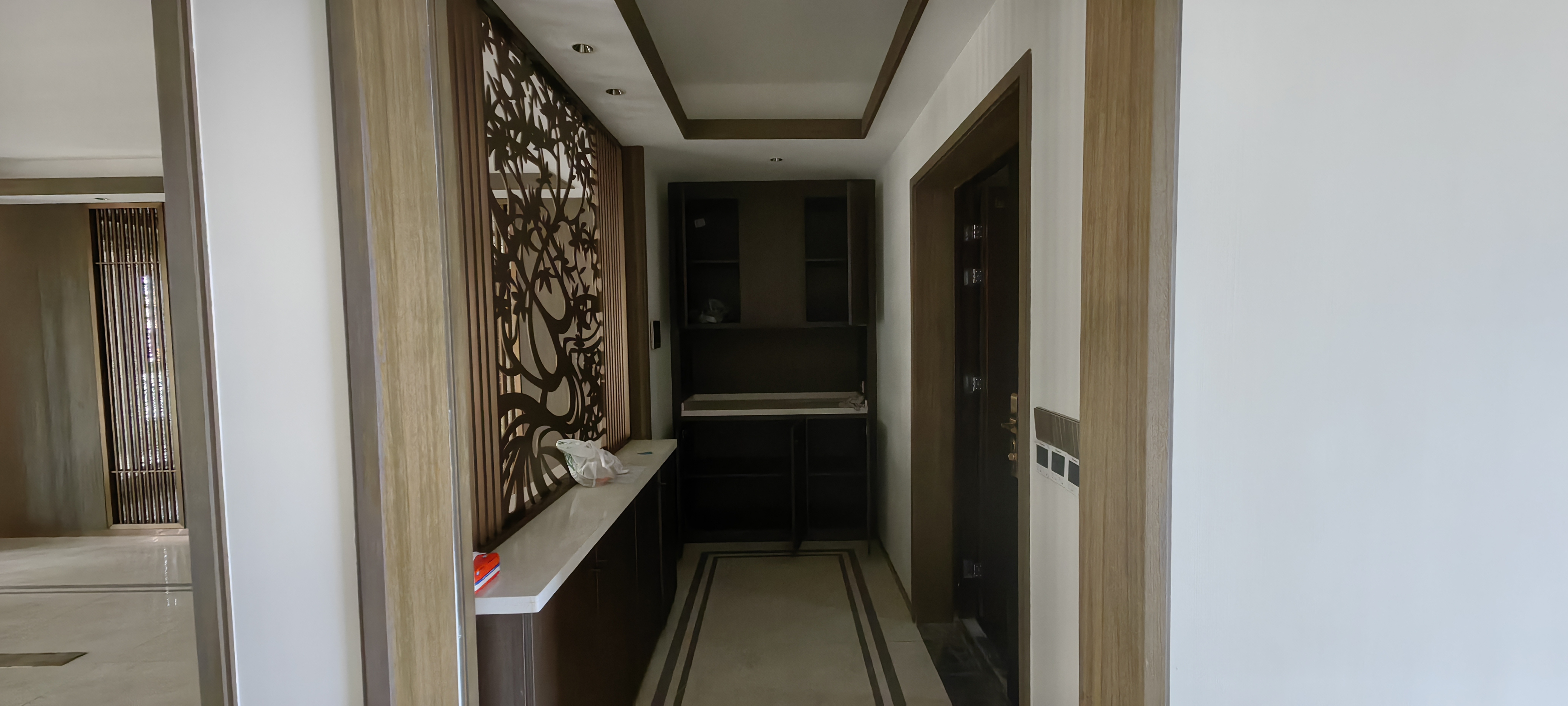 海航豪庭北苑 5室2厅3卫 14000.0元/月 海航豪庭北苑 5室2厅3卫 14000.0元/月室内图