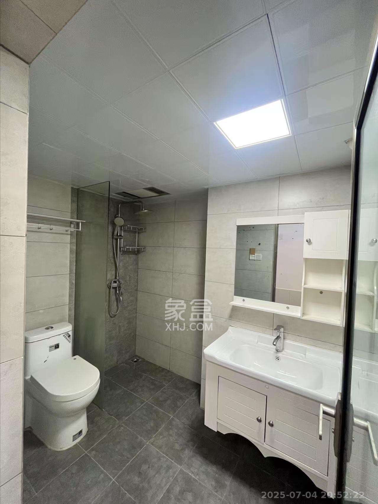 东友星座  1室1厅1卫   1800.00元/月室内图